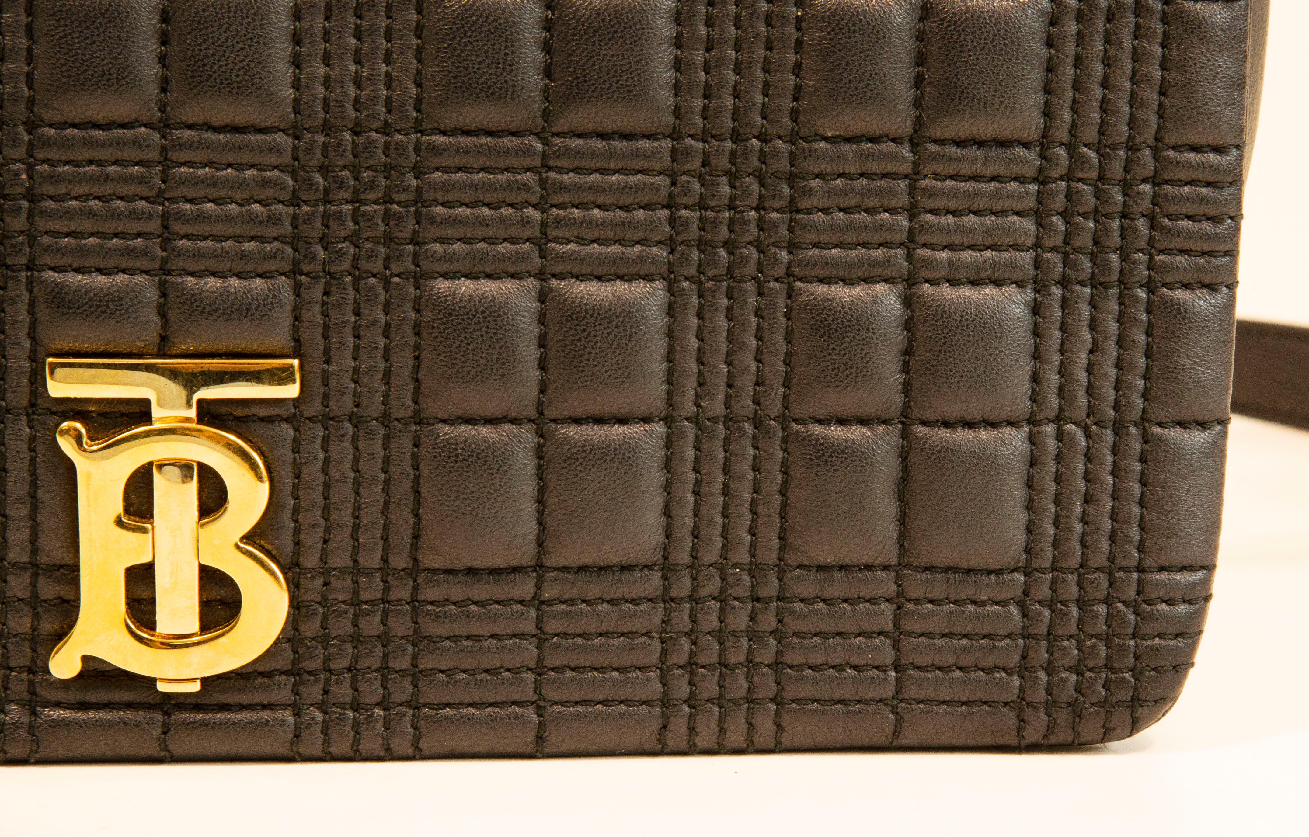 2000s Burberry Medium Lola Shoulder Crossbody Bag in Black Leather  For Sale 6