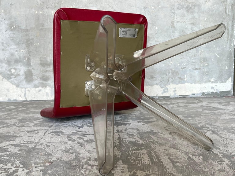 2000s by Tsutomu Kurokawa／Mapell Chair WAADZWIZ・Japanese Post