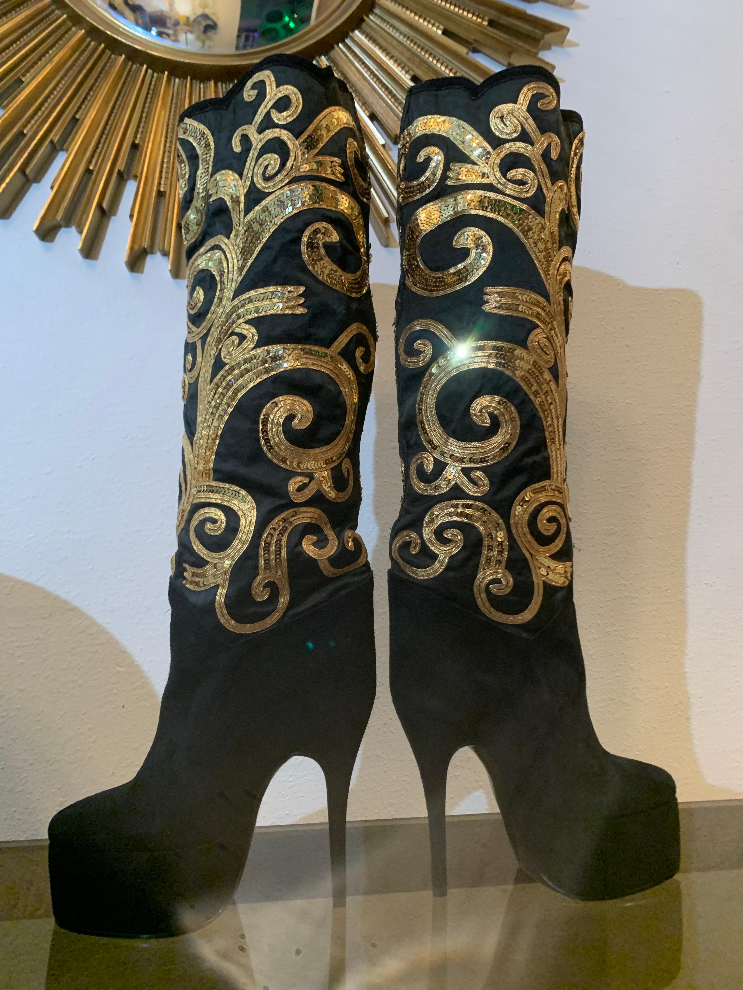 Women's 2000s Caparros Black & Gold Stiletto Platform Suede Knee Boots w Gold Sequins For Sale