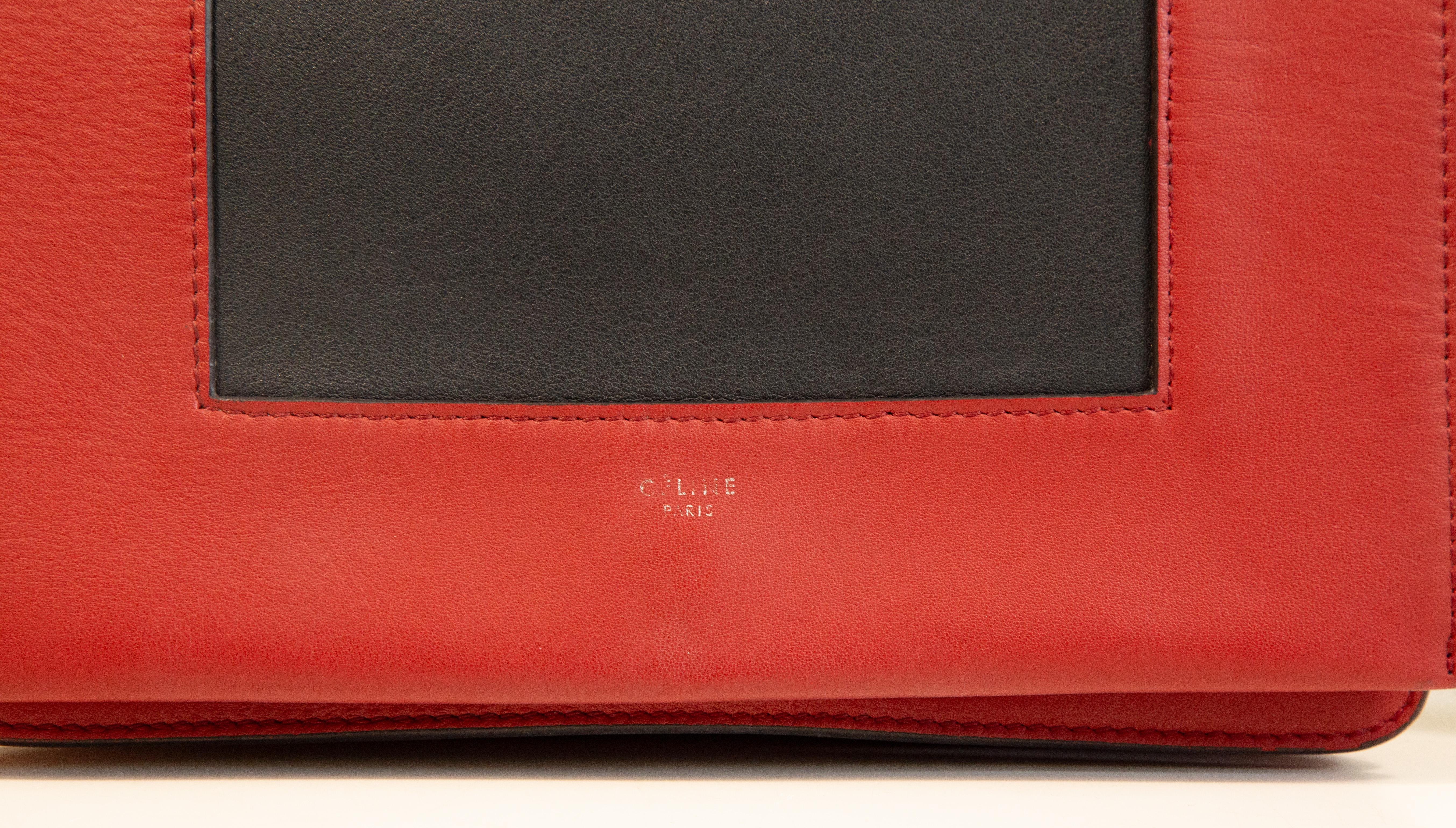 Brown 2000s Celine Frame Shoulder Bag Red & Anthracite Leather For Sale