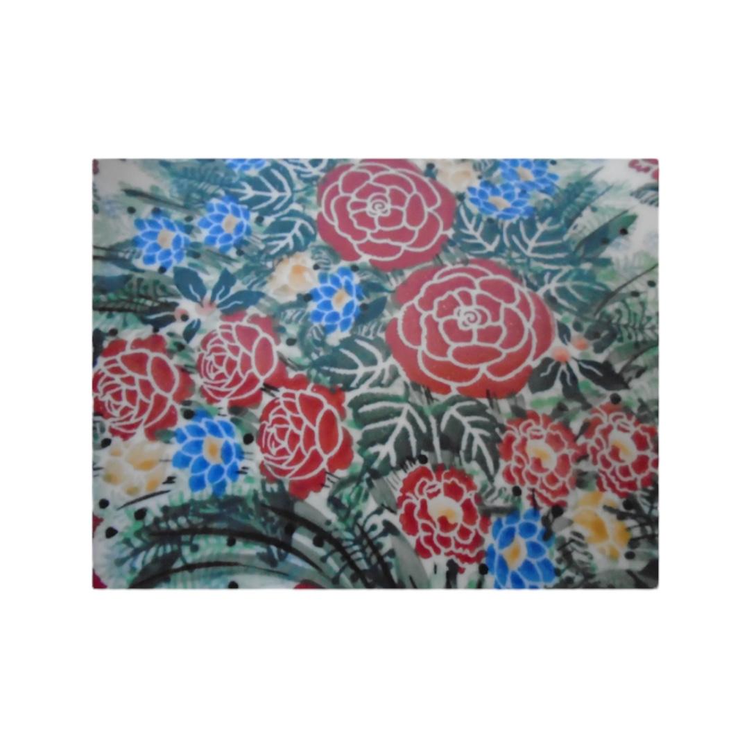 Excellent condition! “The Legend of the Christmas Rose” pattern is a multicolored traditional floral derived from an old fold tale; a multipurpose serving tray and a lovely display piece; hand made in Poland