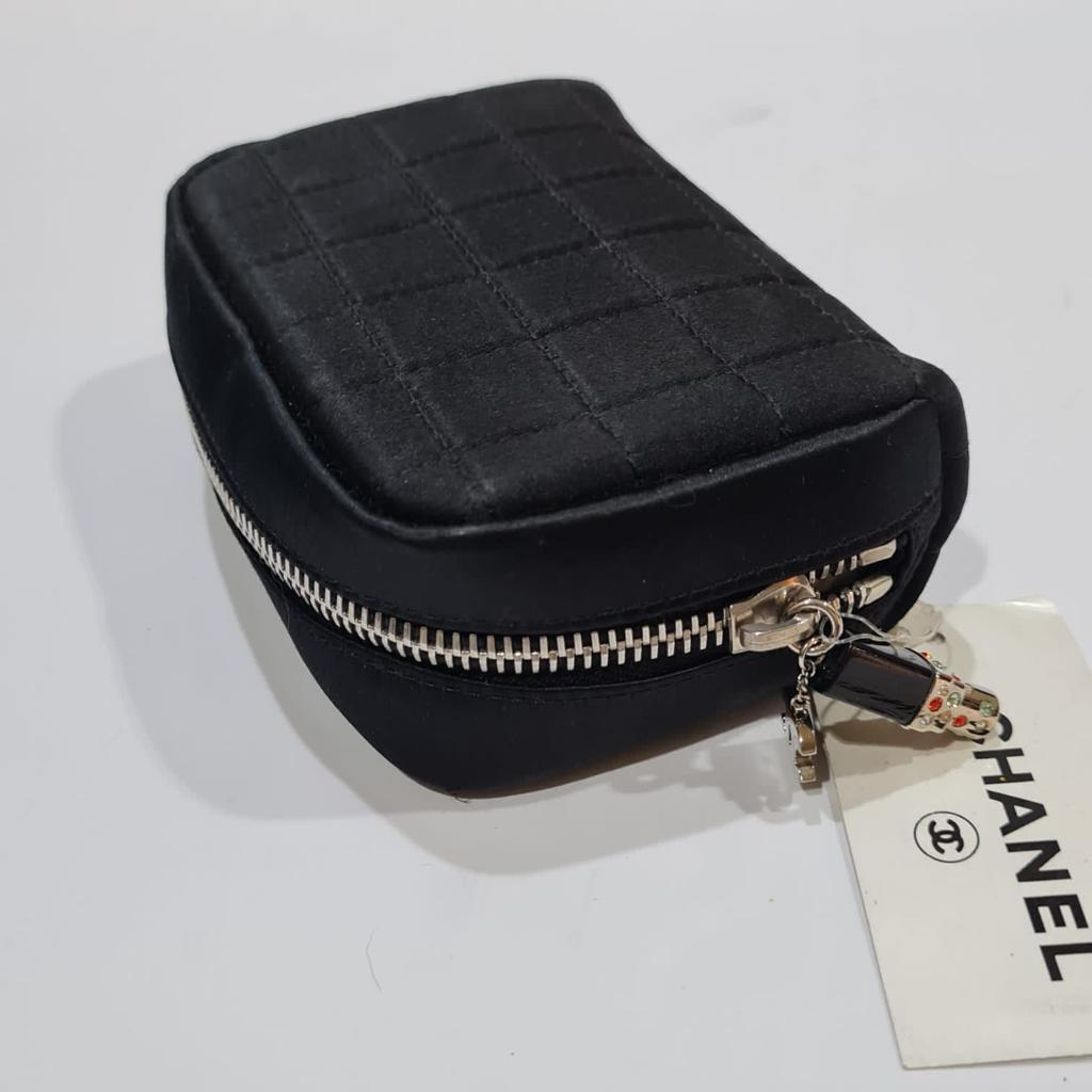 2000s Chanel Black Vintage Satin Make Up Pouch For Sale 5