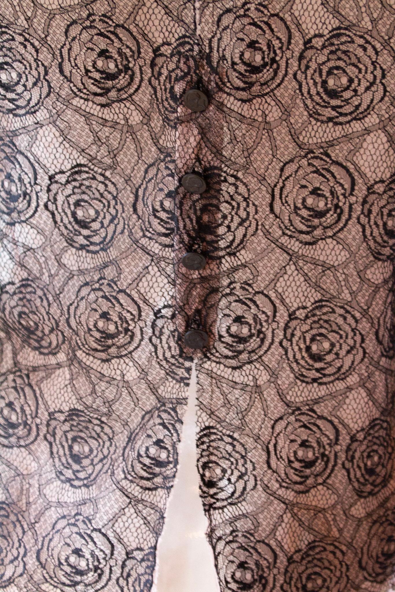 2000s Chanel Camellia Chantilly Lace Top with Ruffle Cravat In Excellent Condition In Kingston, NY
