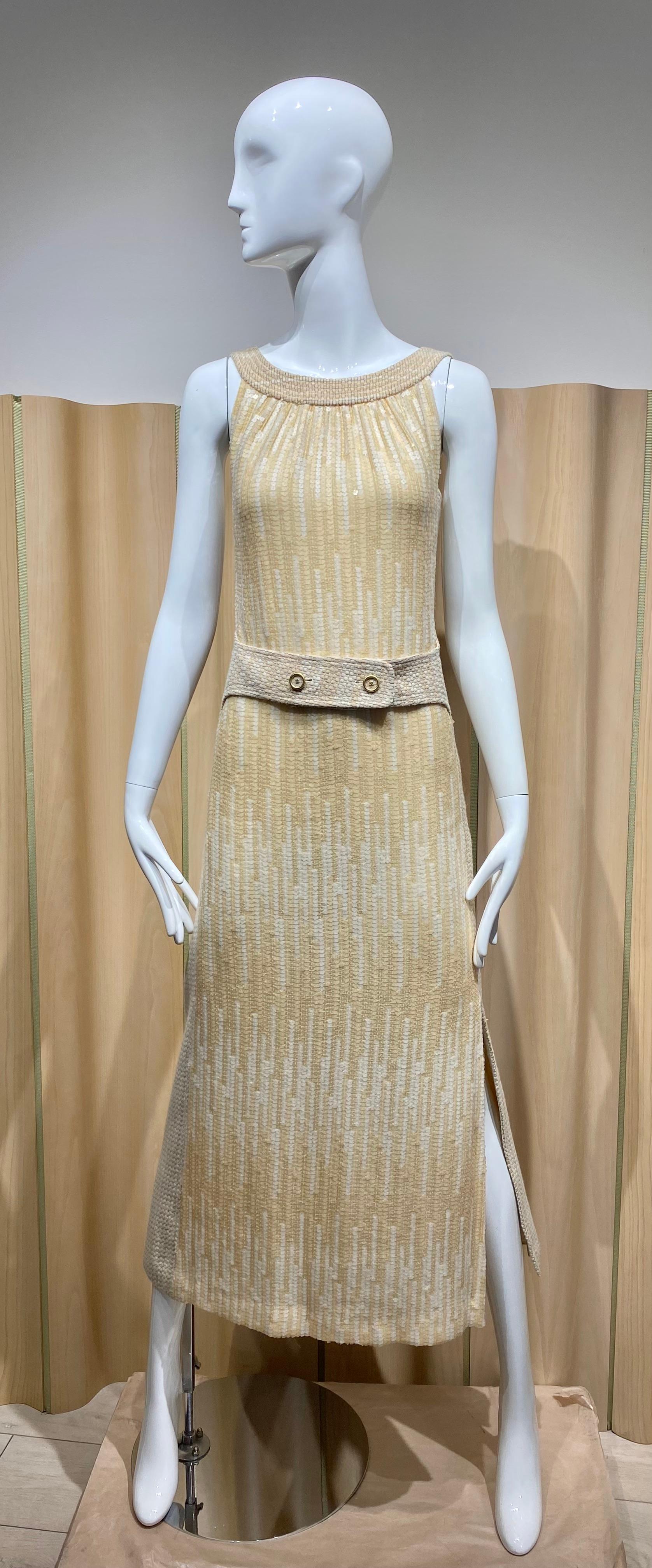 2000s Chanel Cream  Tweed Dress and Coat set For Sale 1