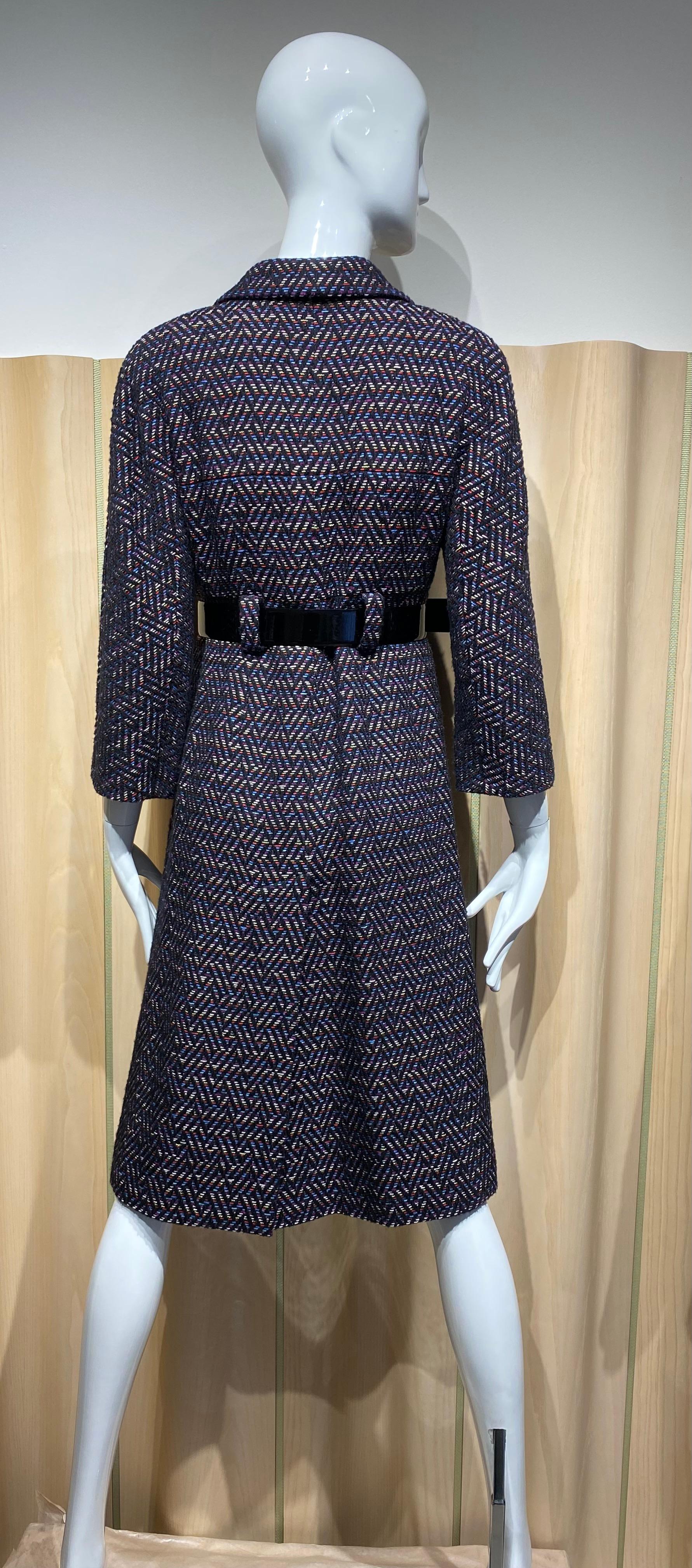 2000s CHANEL Multi Color Tweed Coat Dress with Belt In Excellent Condition For Sale In Beverly Hills, CA
