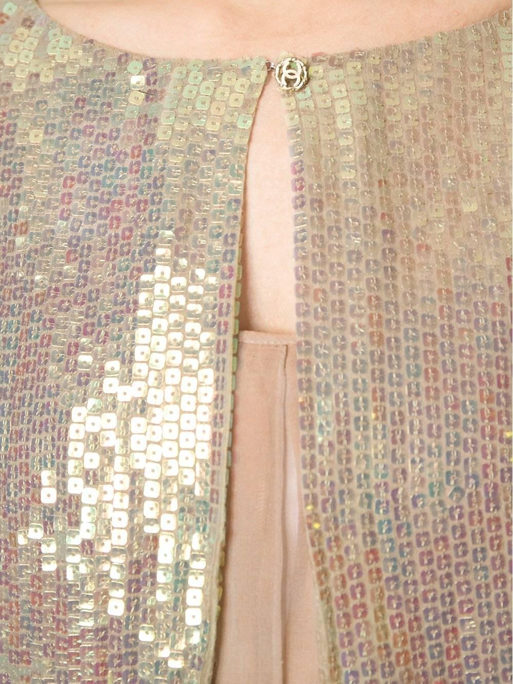 2000s Chanel Pink Silk Sequins Vintage Suit In Good Condition In Lugo (RA), IT