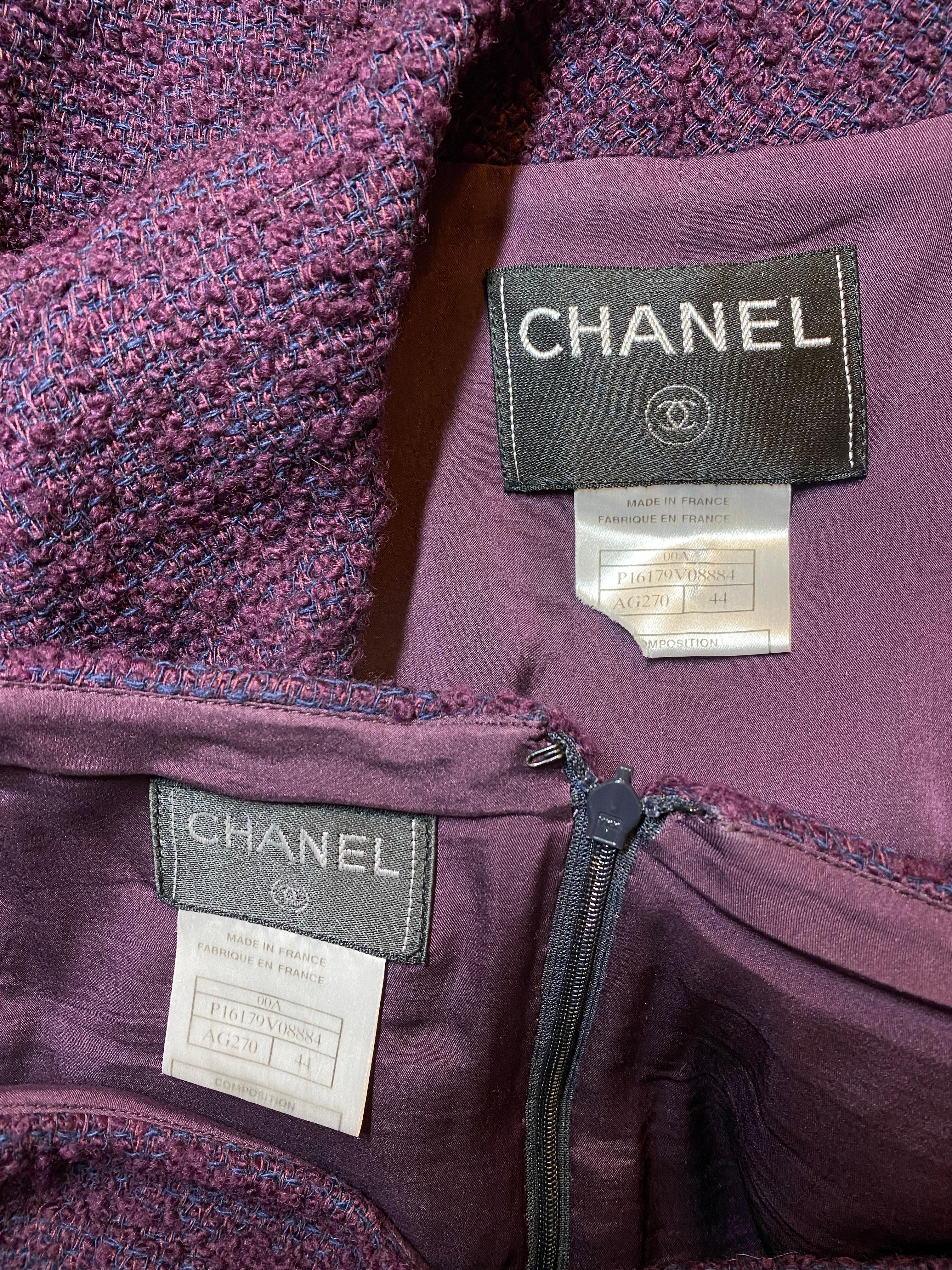 2000s Chanel Purple Boucle Wool Skirt Suit 5