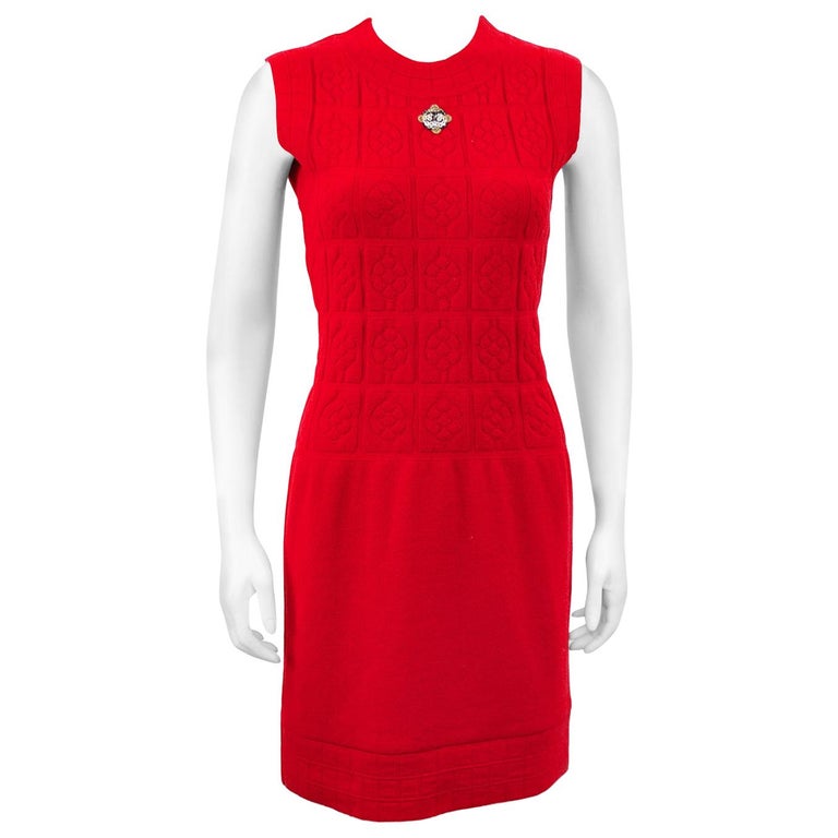 2000s Chanel Red Knit Sleevless Dress For Sale at 1stDibs | chanel red  dresses, 2000s red dress, chanel knitted dress