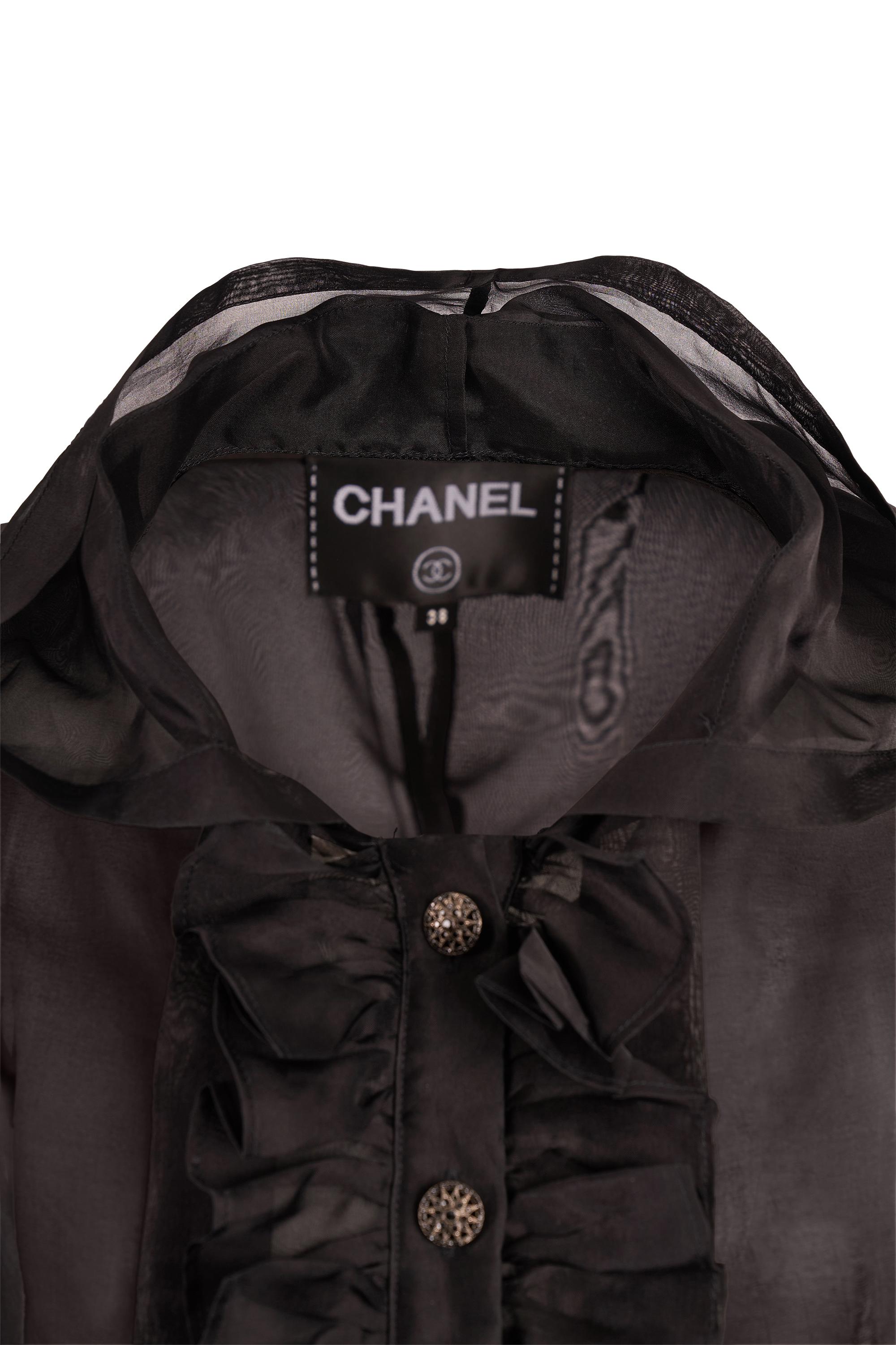 Camicetta Chanel anni 2000 in chiffon di seta con maniche lunghe increspate In condizioni ottime in vendita a London, GB