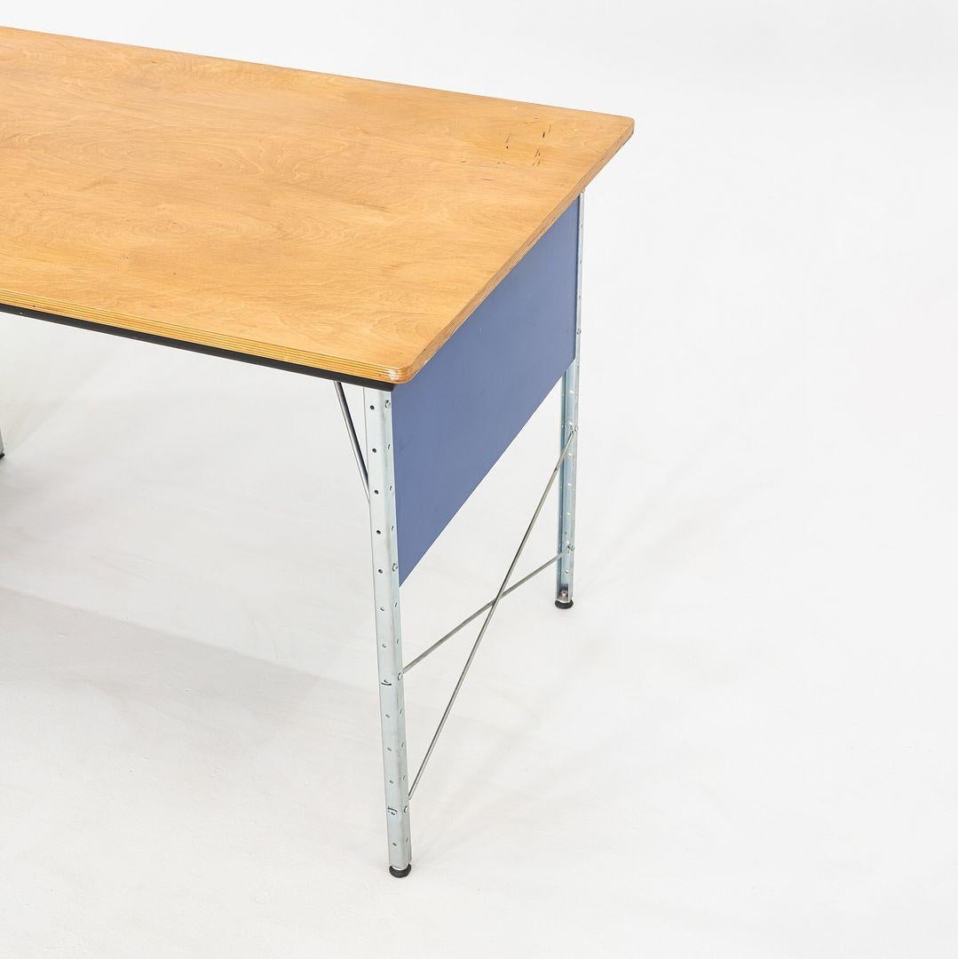 Bureau multicolore des années 2000 Charles and Ray Eames for Herman Miller EDU en vente 1