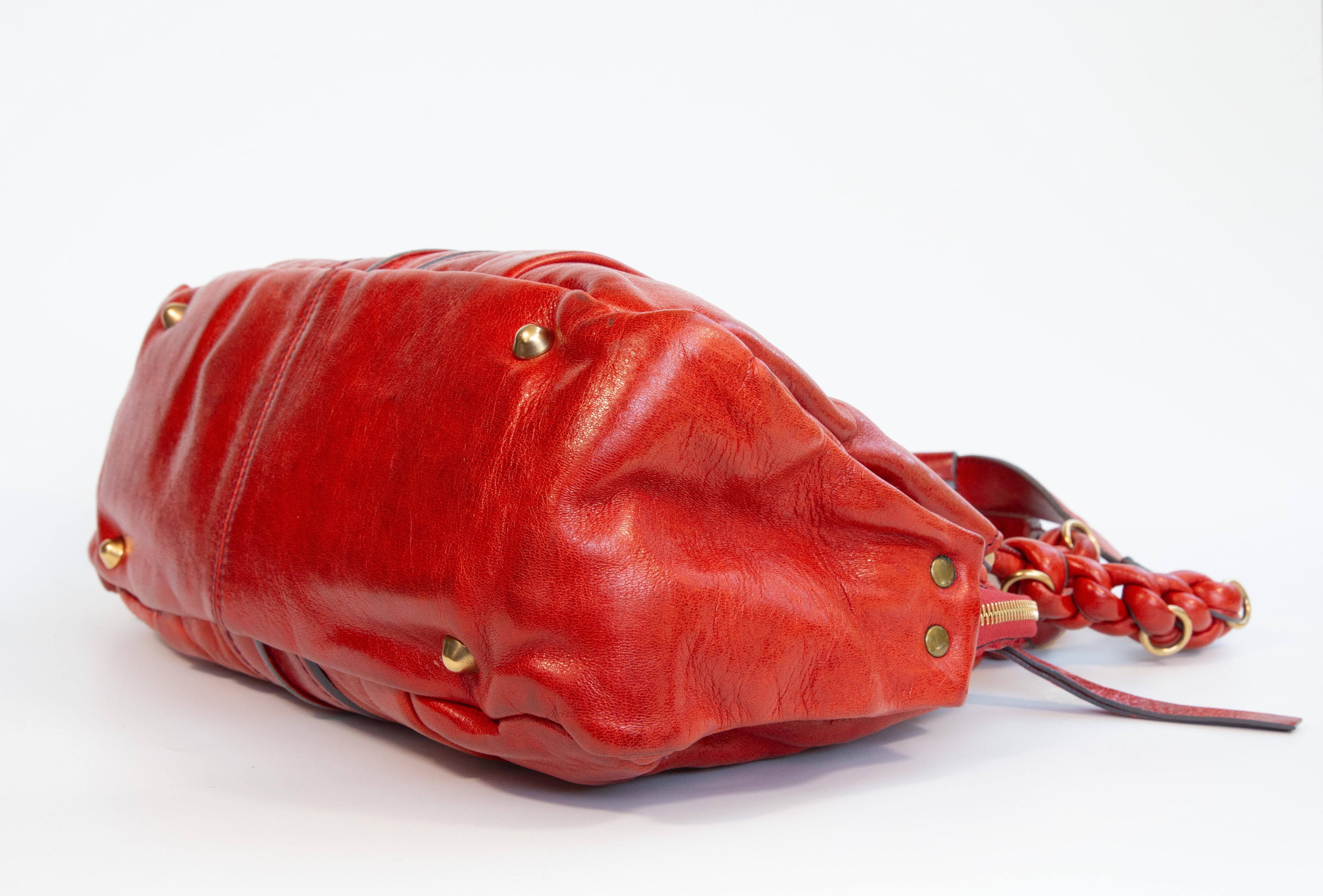 2000er Chloe Heloise Rote Leder-Umhängetasche im Angebot 12