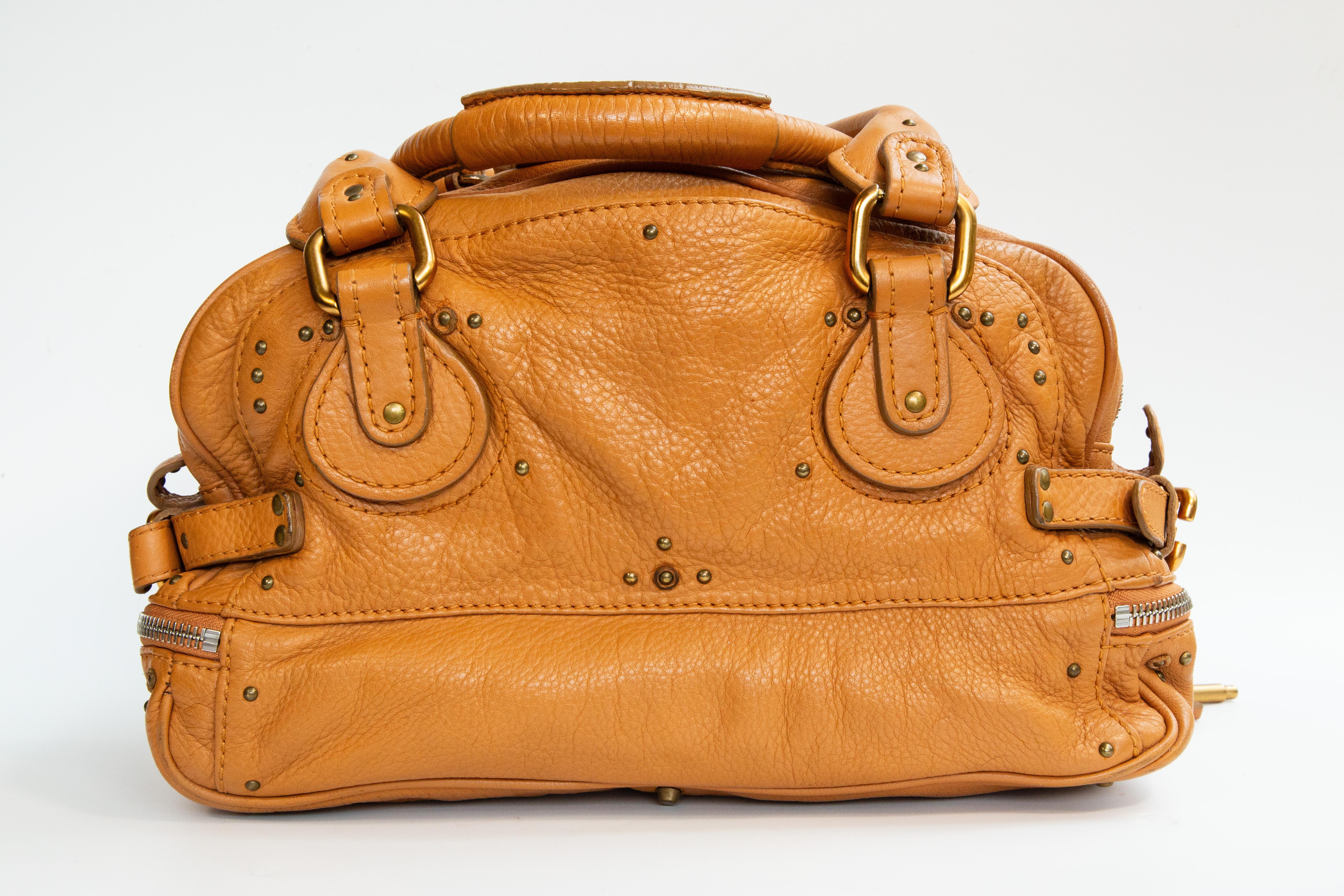 Women's or Men's 2000s Chloe Paddington by Phoebe Philo Top Handle Shoulder Bag in Brown Leather For Sale