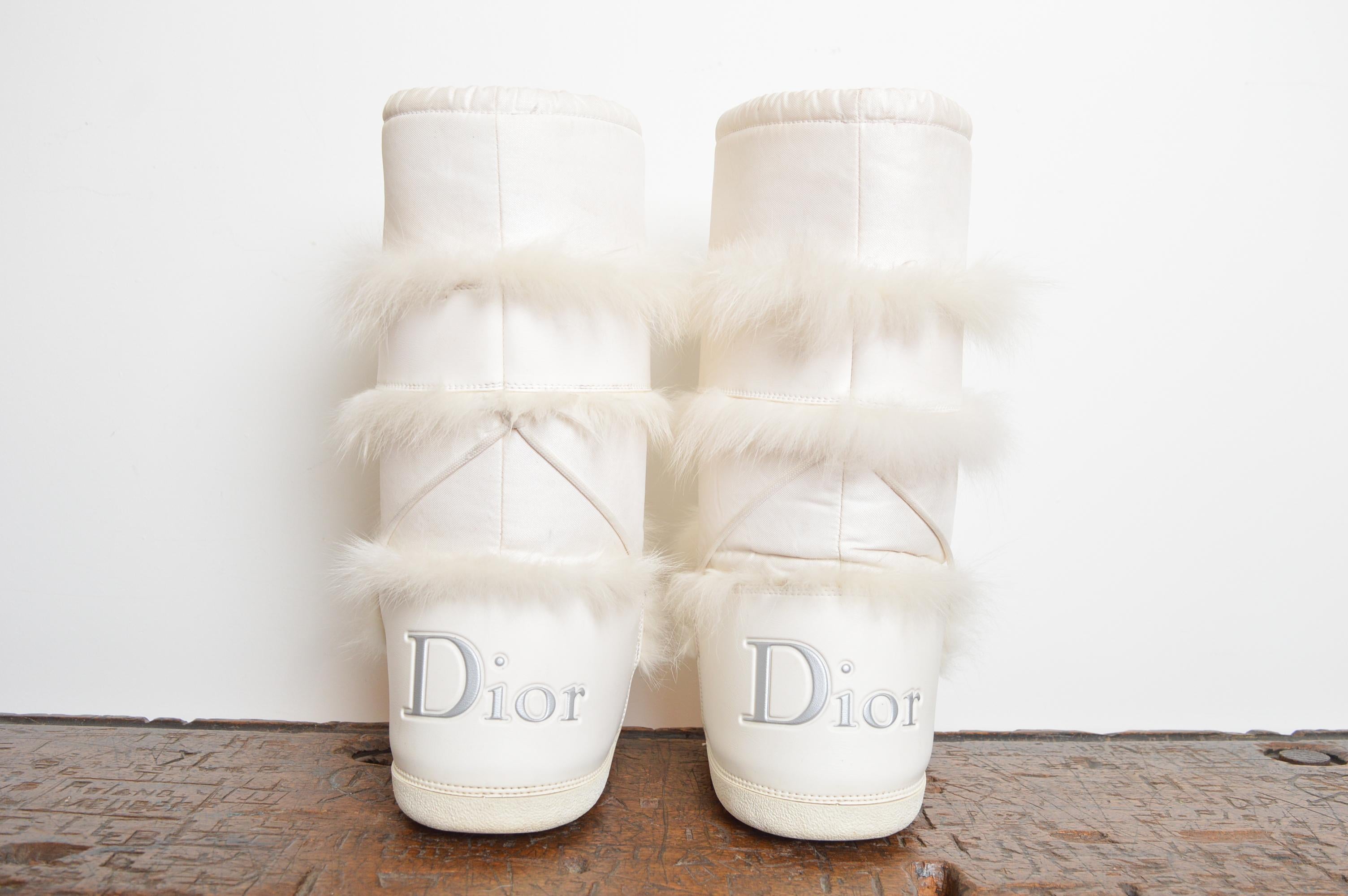 2000's Christian Dior by John Galliano Weiße Pelz-Schneestiefel EU 41-43 im Angebot 7