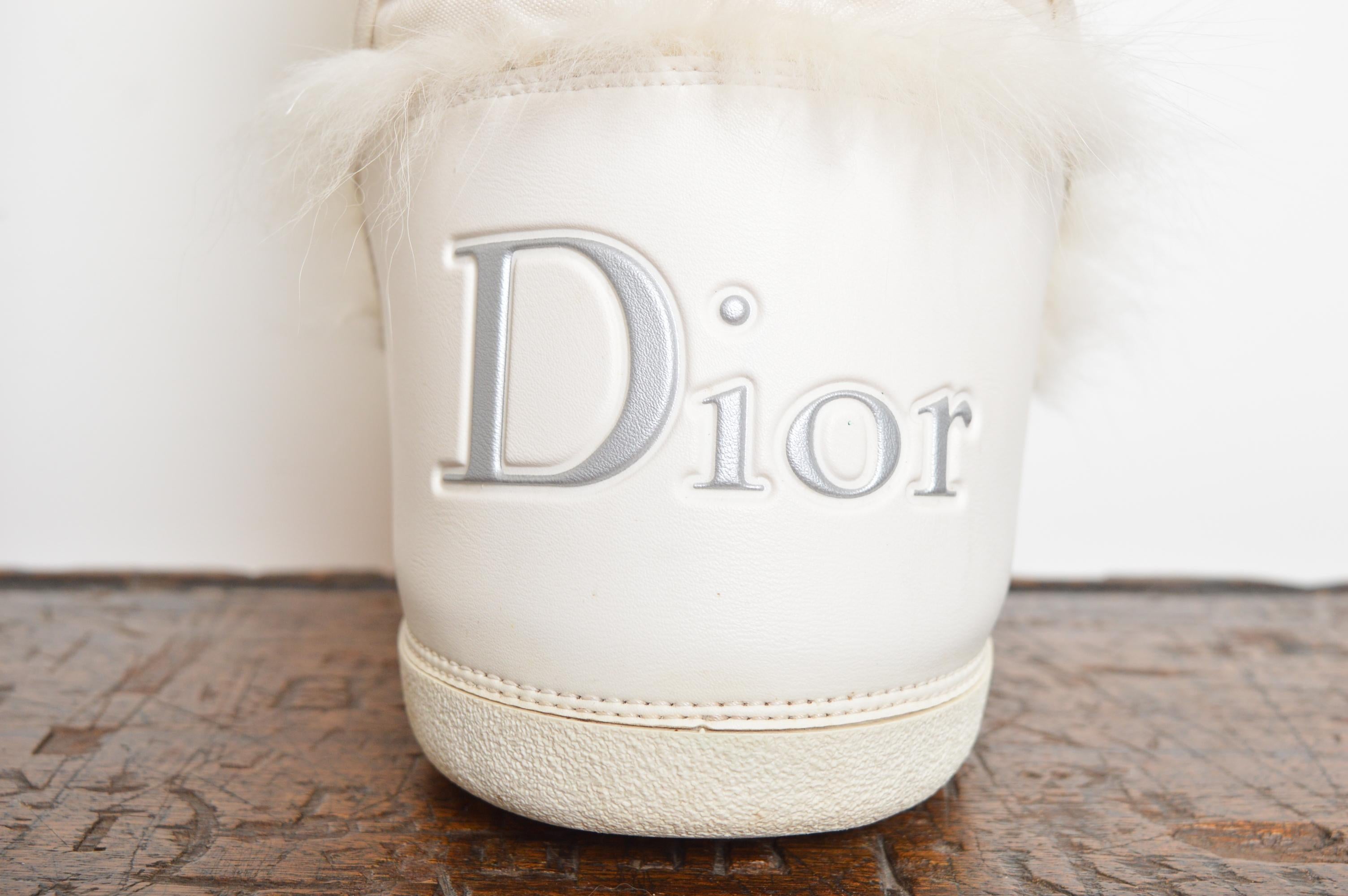 2000's Christian Dior by John Galliano Weiße Pelz-Schneestiefel EU 41-43 im Angebot 5