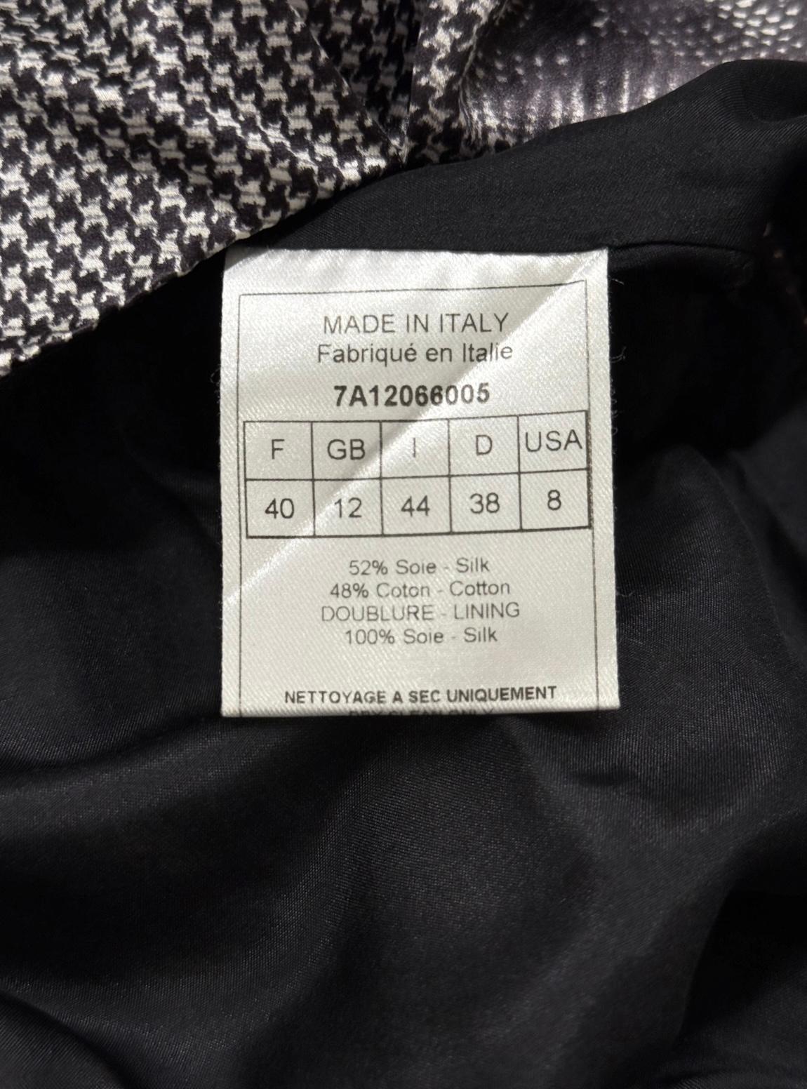 Robe en soie pied-de-poule des années 2000 de Christian Dior avec application florale en vente 2