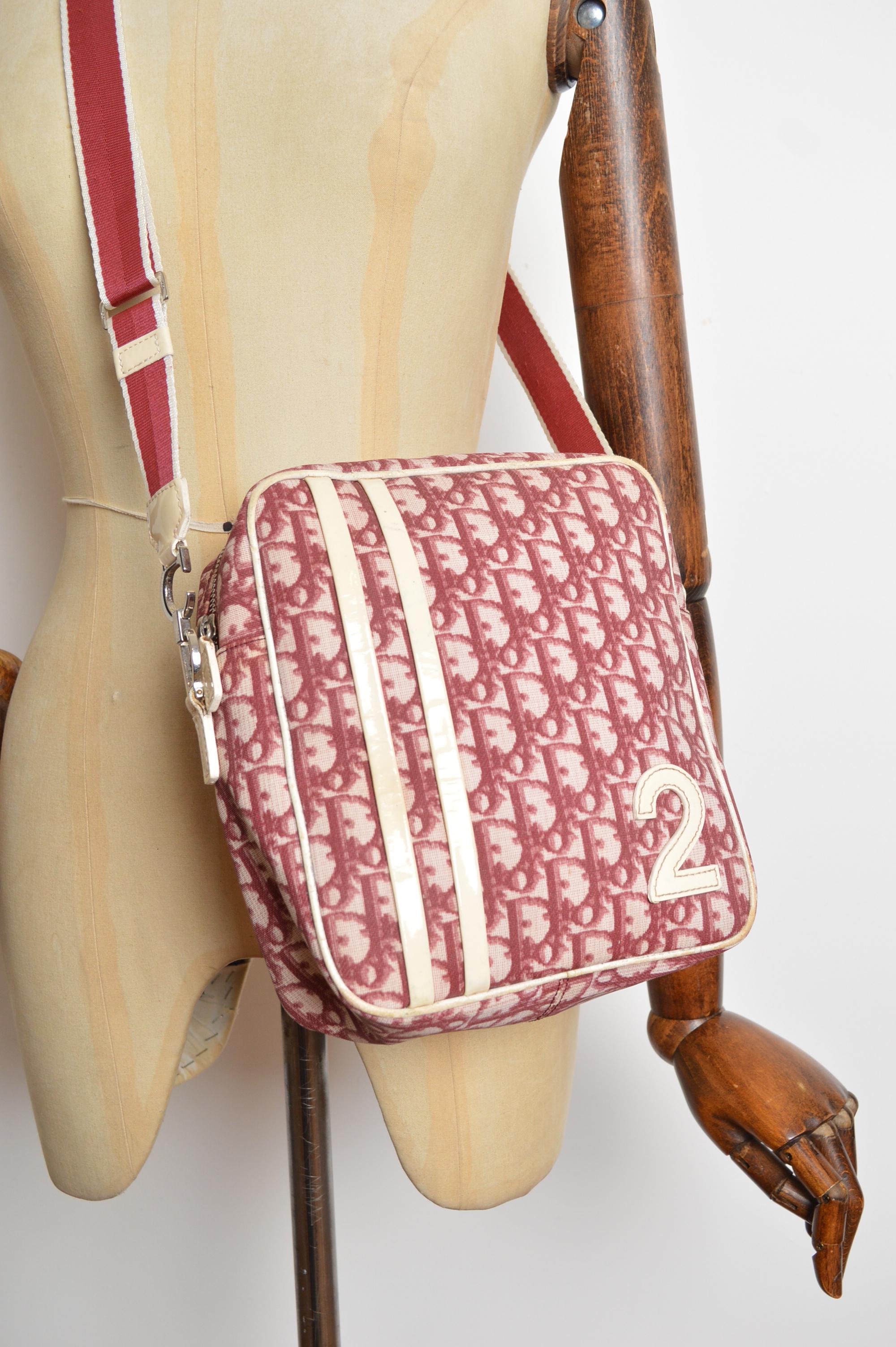 Beige 2000s Christian Dior John Galliano for Christian Dior Borsa a tracolla Trotter Monogram Rosa Lampone in vendita