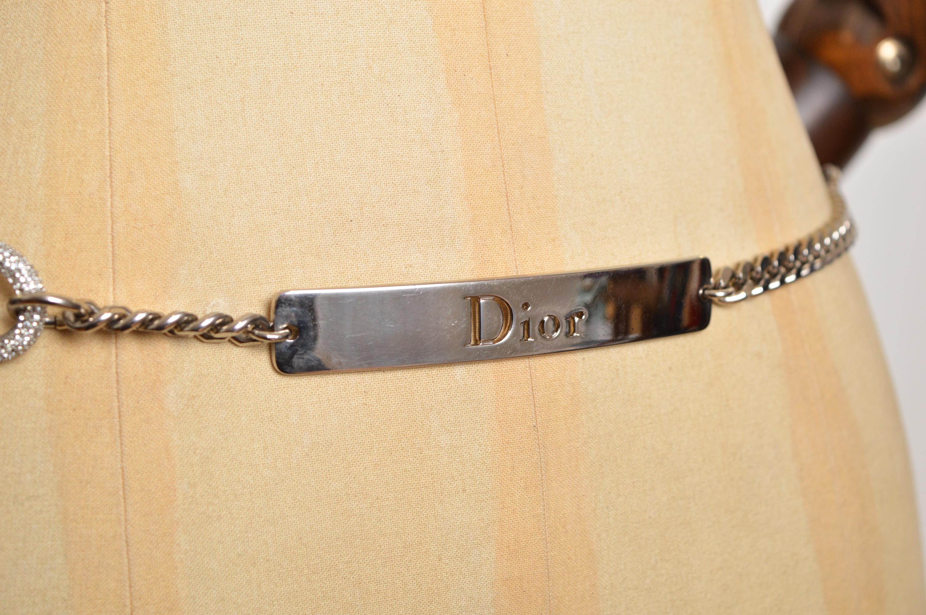 2000er Christian Dior John Galliano Strass Chrom Hundemarke Leder Taillengürtel im Angebot 2