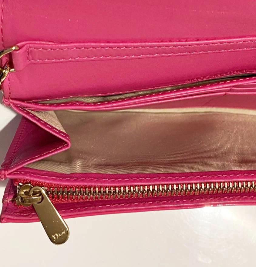 2000s Christian Dior Pink Patent Leather Handbag  For Sale 6