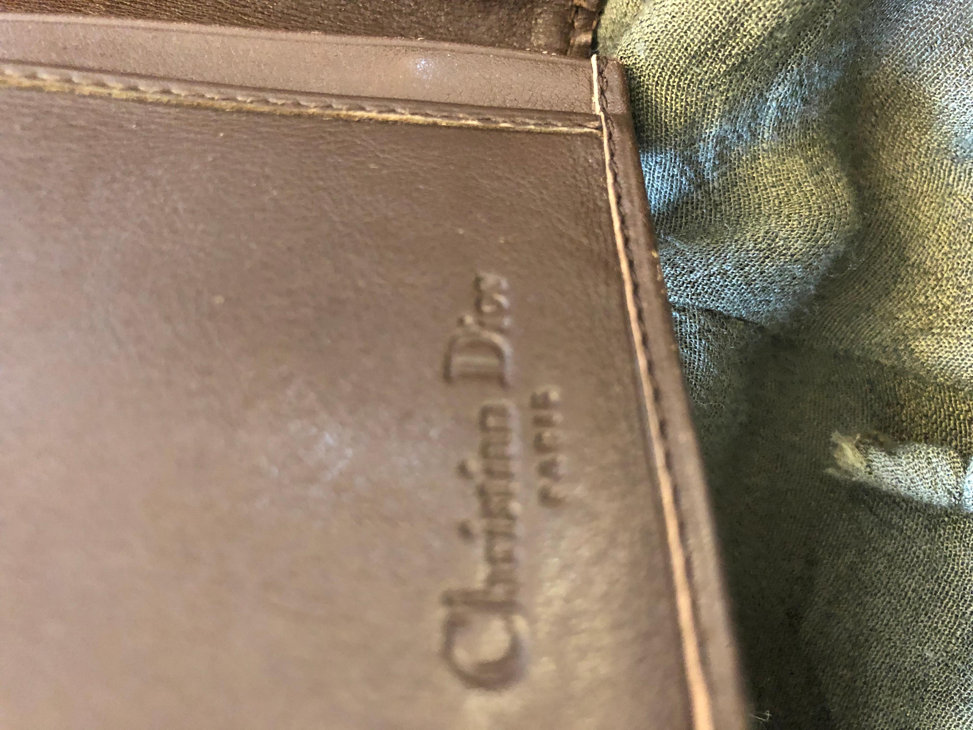 Portefeuille jamaïcain Christian Dior Rasta Saddle des années 2000 par John Galliano Bon état à Port Hope, ON