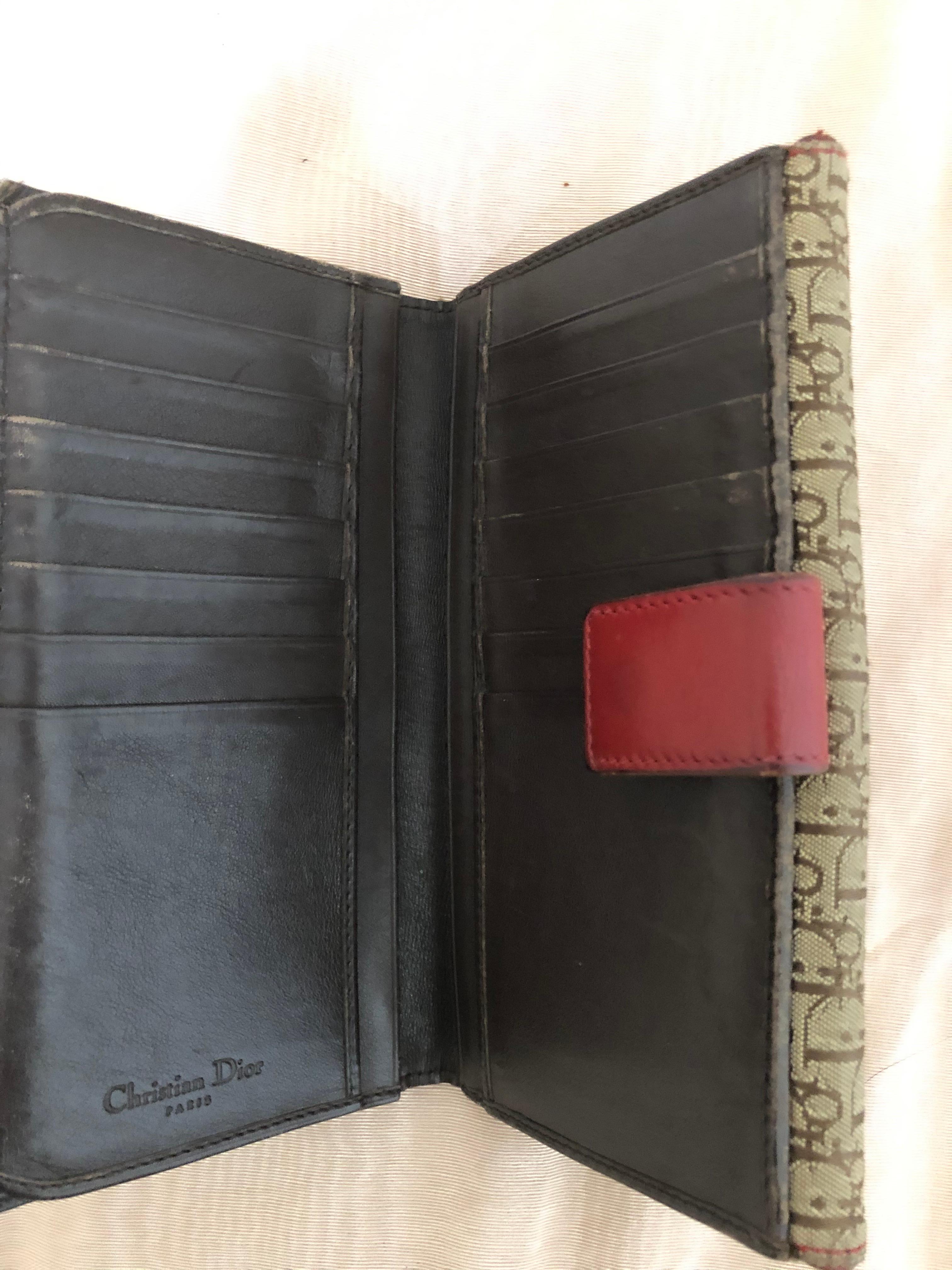 Portefeuille jamaïcain Christian Dior Rasta Saddle des années 2000 par John Galliano 2