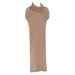 2000s Collection Priveè sand-colored wool blend knit cape