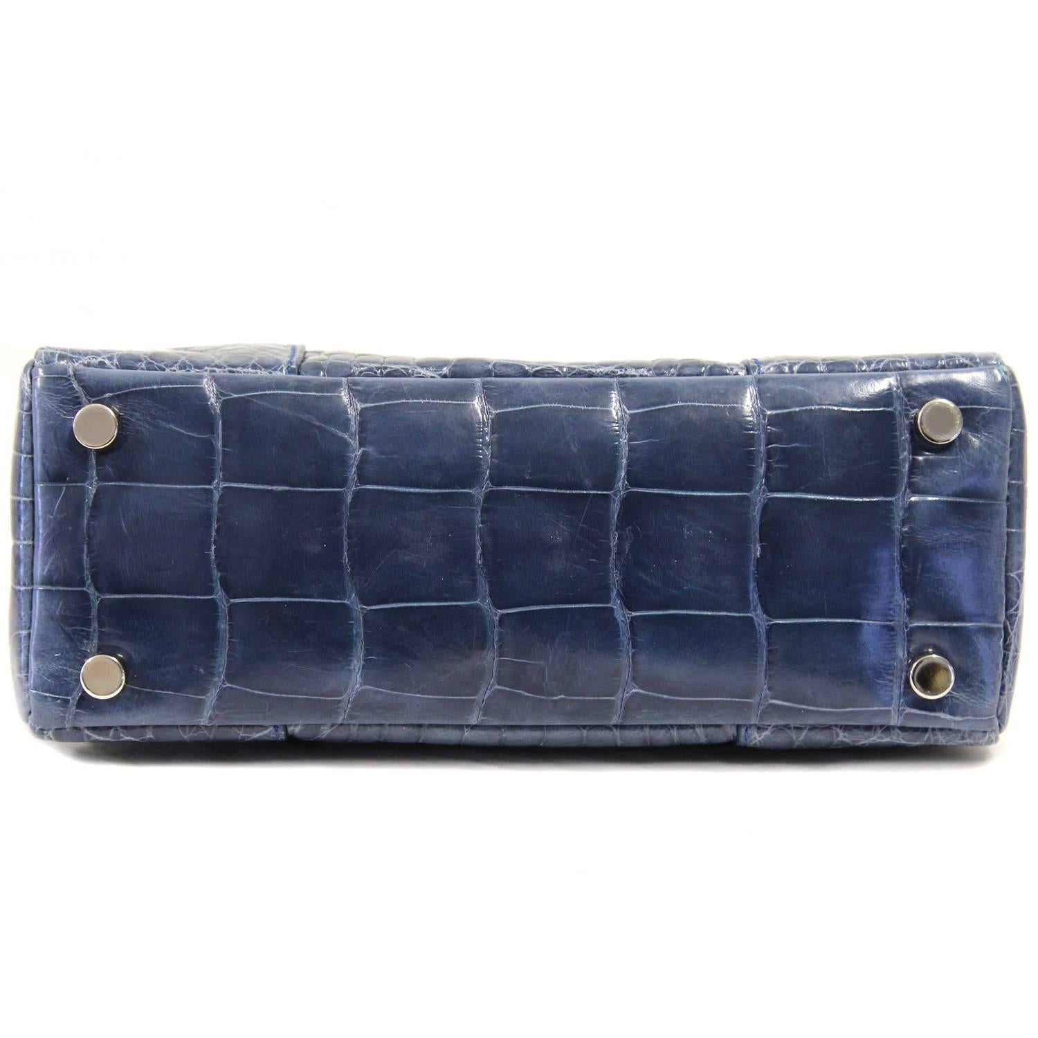 2000s Colombo Blue Grey Crocodile Leather Handbag In Good Condition In Lugo (RA), IT