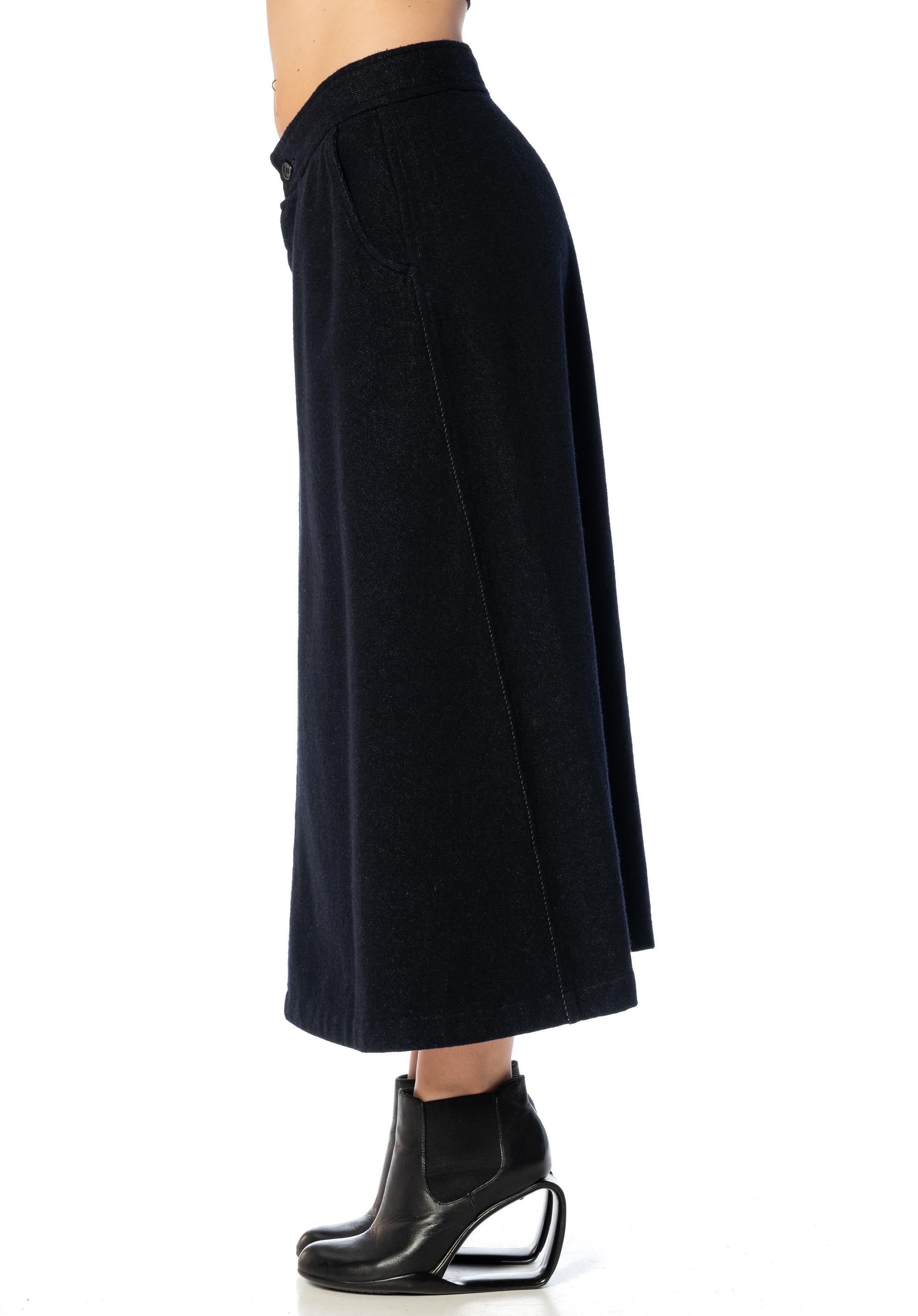 2000S COMME DES GARCONS Wool & Cotton Denim Indigo Over-Dyed Low Hip Skirt In Excellent Condition For Sale In New York, NY