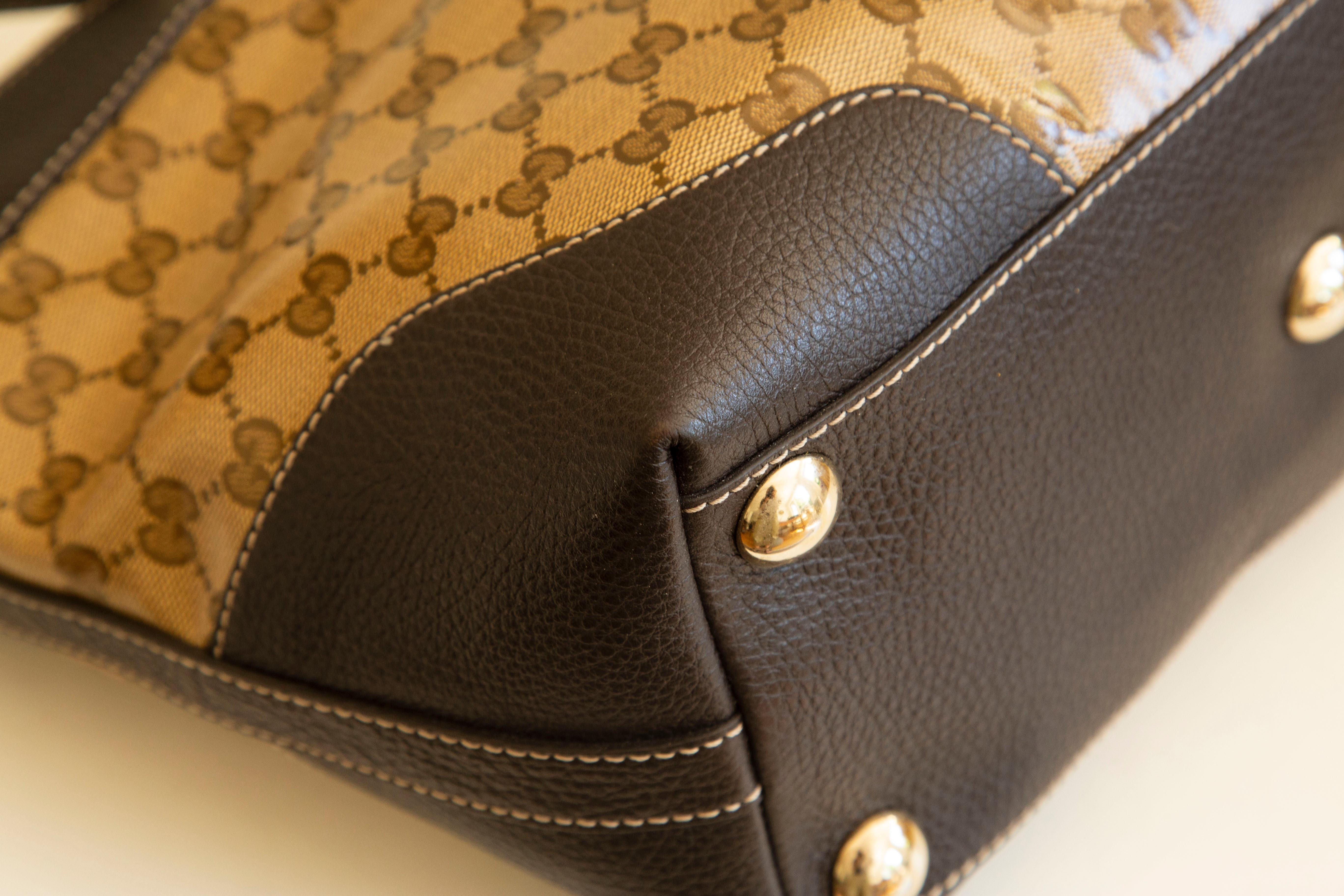 2000s Crystal GG Web  PVC and Brown Leather Tote For Sale 3