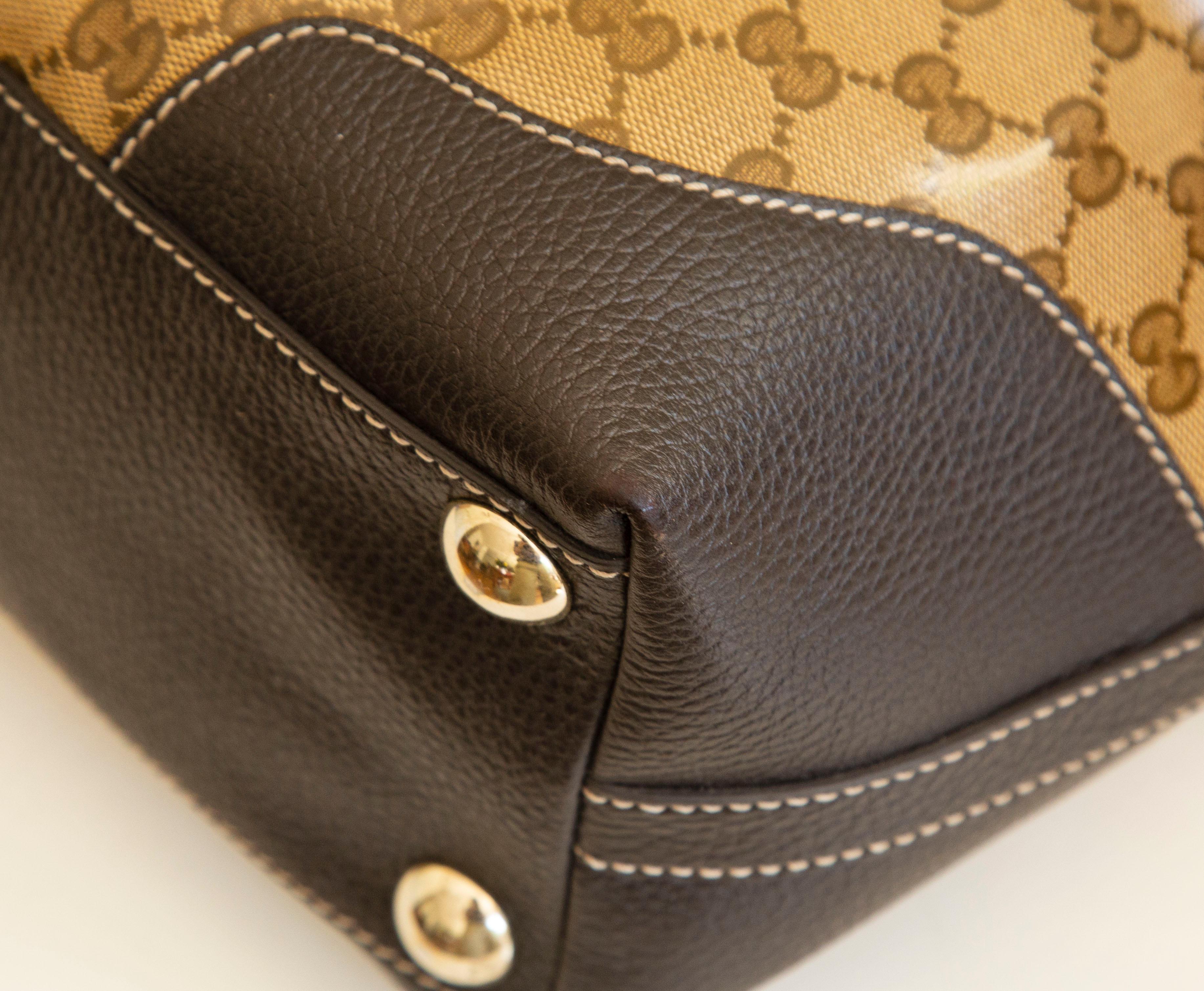 2000s Crystal GG Web  PVC and Brown Leather Tote For Sale 4