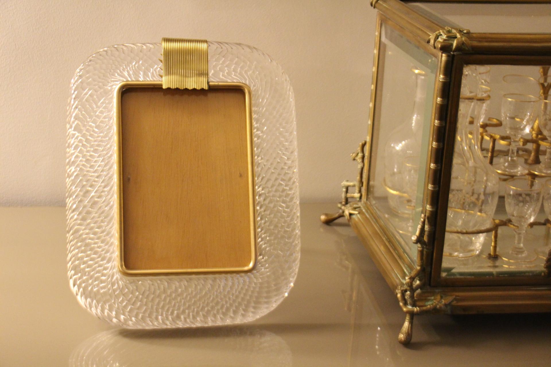 Bilderrahmen aus gedrehtem Murano-Kristallglas und Messing von Barovier e Toso aus dem Jahr 2000 im Angebot 5