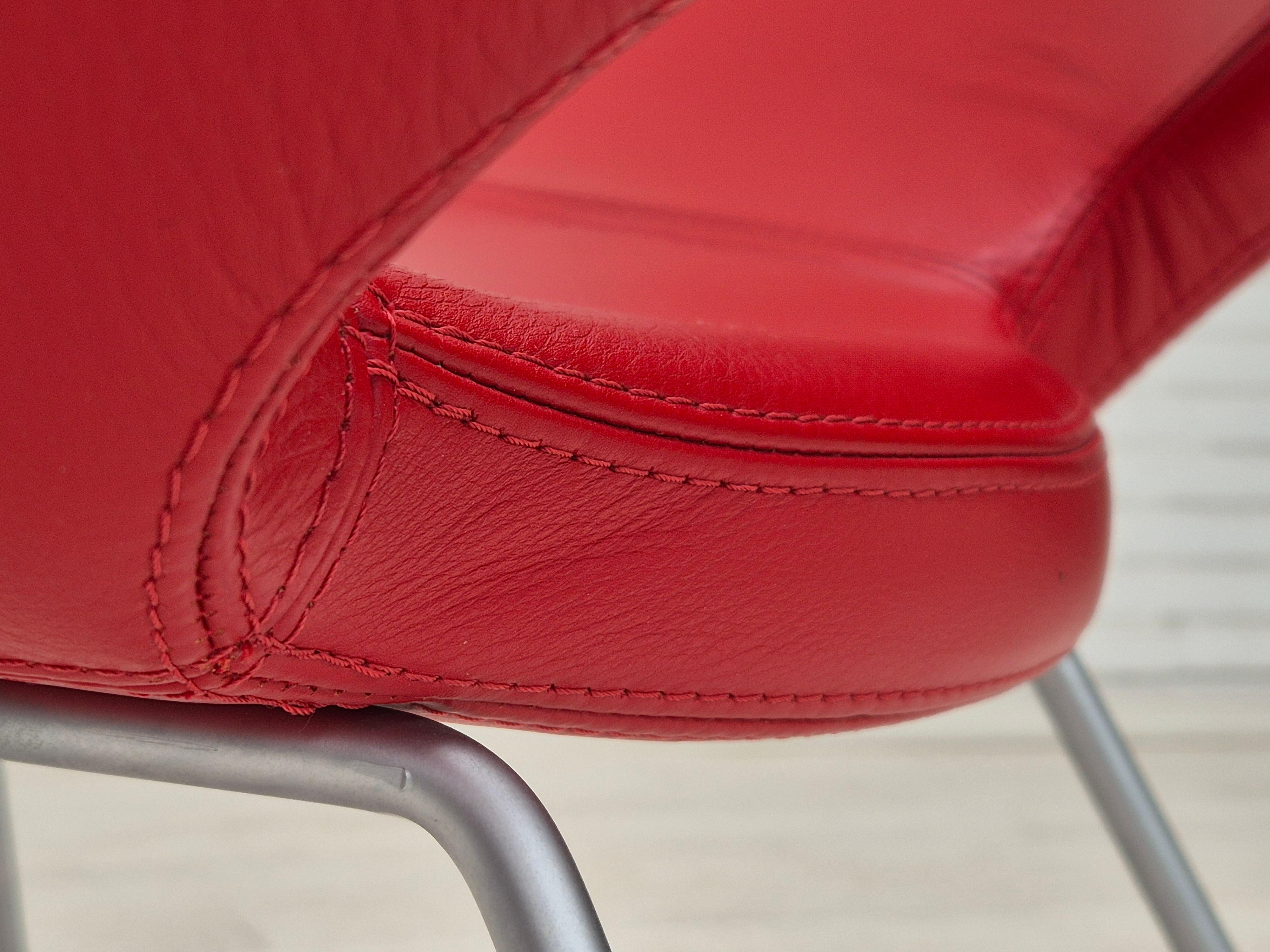 Années 2000, Design/One danois par Hee Welling pour Nielaus Møbler, paire de chaises longues. en vente 4