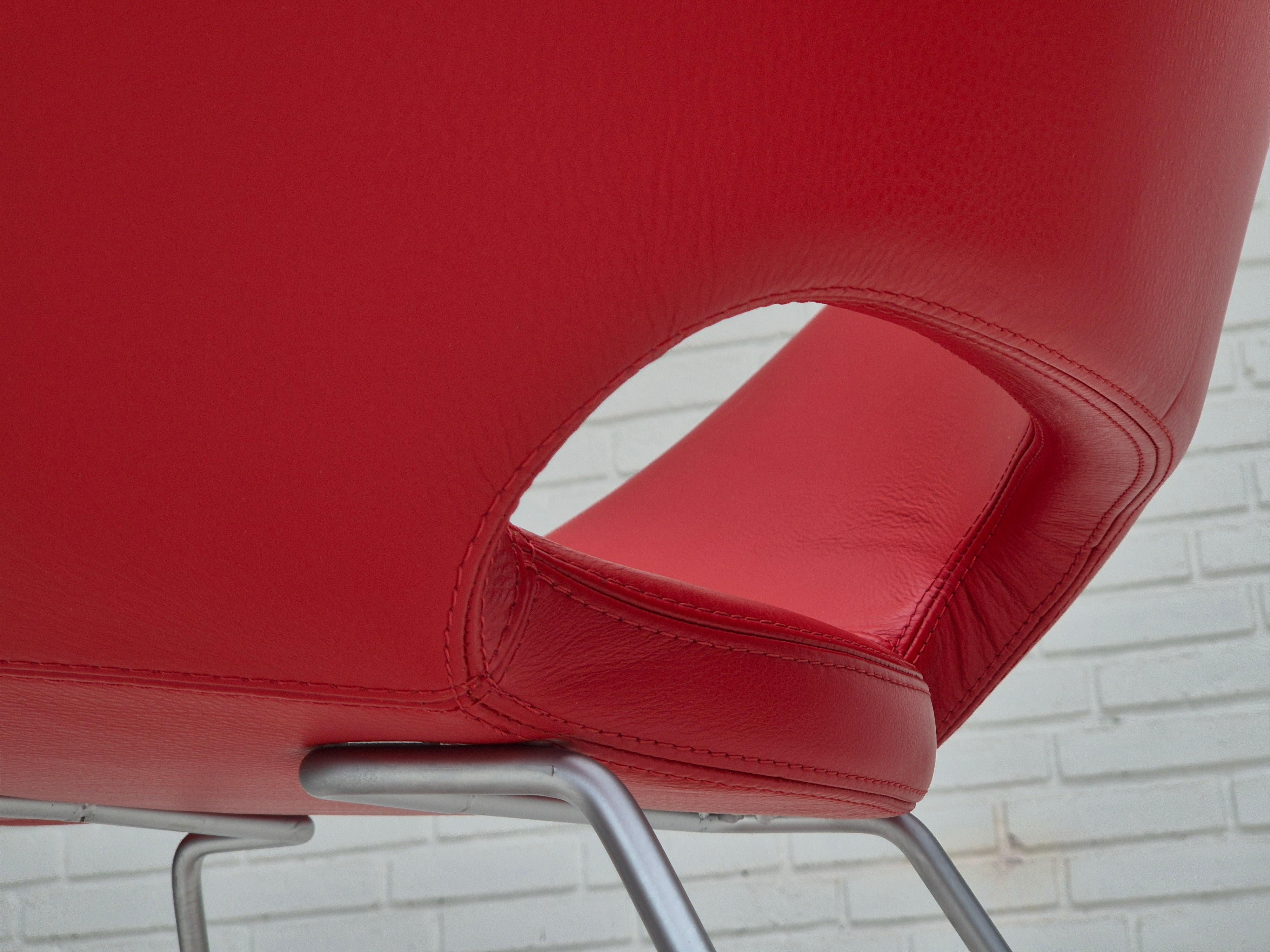 Années 2000, Design/One danois par Hee Welling pour Nielaus Møbler, paire de chaises longues. en vente 6