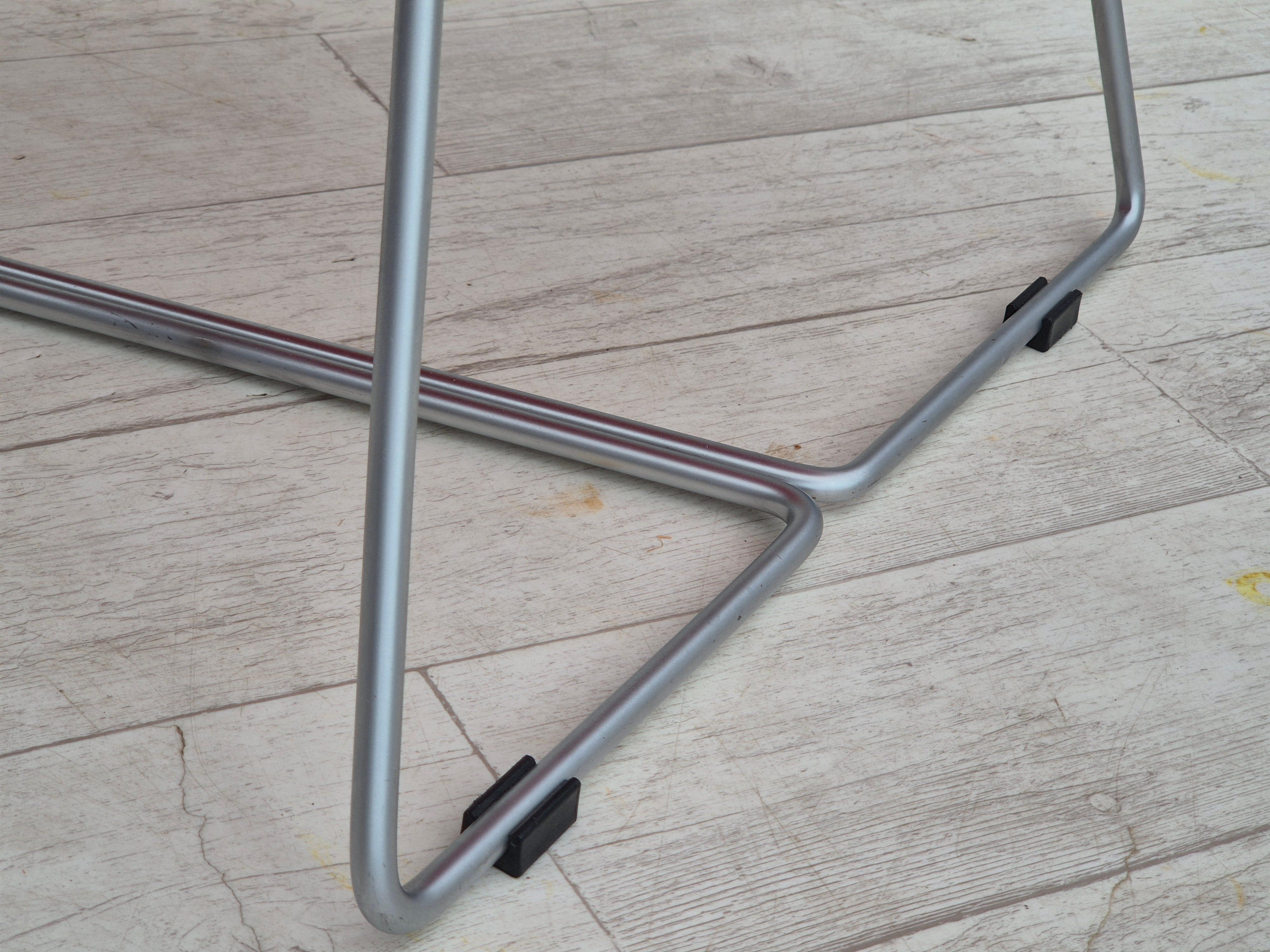 Années 2000, Design/One danois par Hee Welling pour Nielaus Møbler, paire de chaises longues. en vente 12