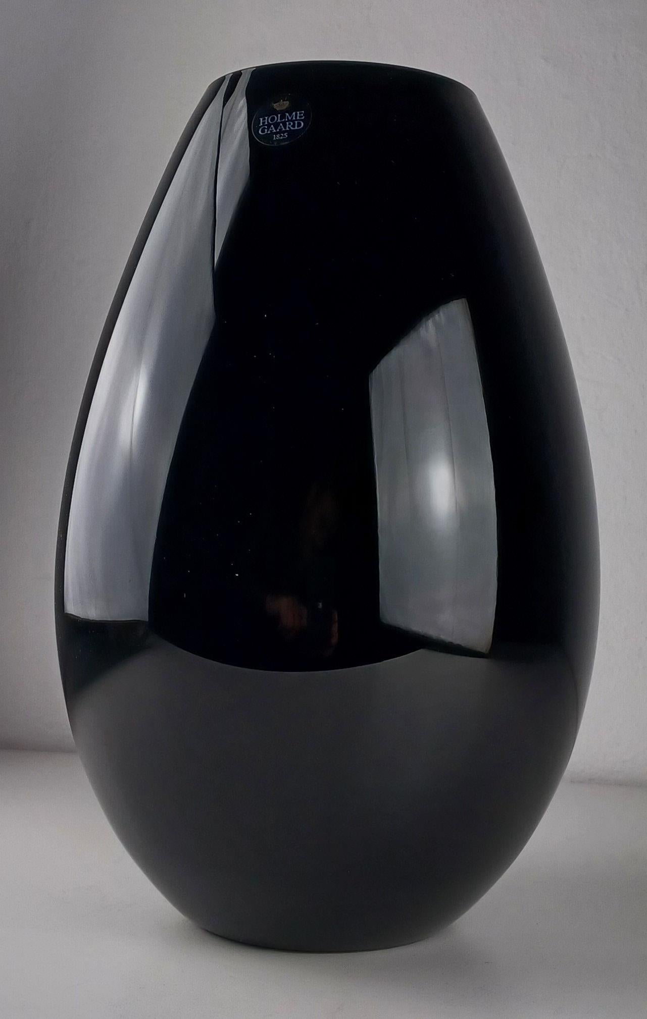 Hand-Crafted 2000's Danish Opaline Glass Vase by Peter Svarrer for Holmegaard For Sale