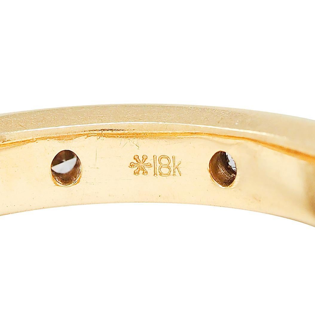 Taglio brillante 2000's Diamond 18 Karat Yellow Gold Flush Set Band Ring in vendita