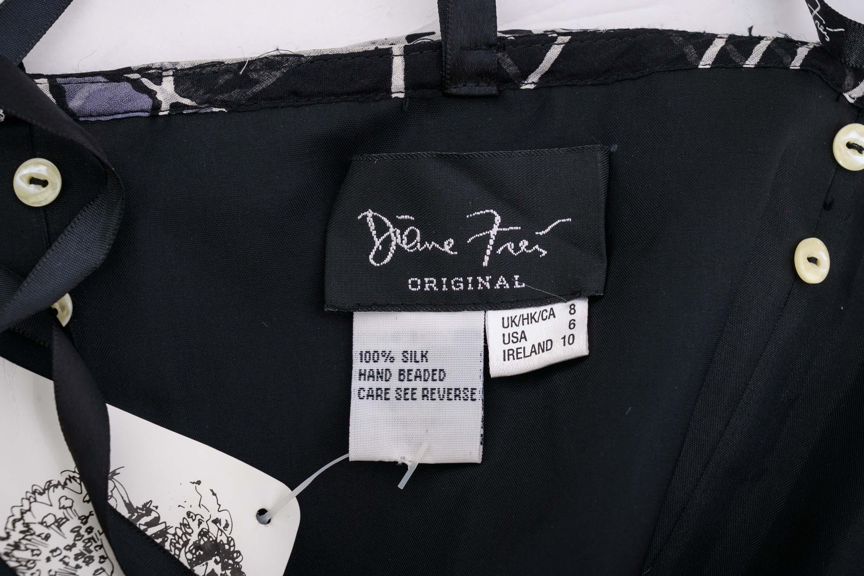 2000er Diane Freis Monochrome Abstrakter Druck Trägerloses Abendkleid (Grau) im Angebot