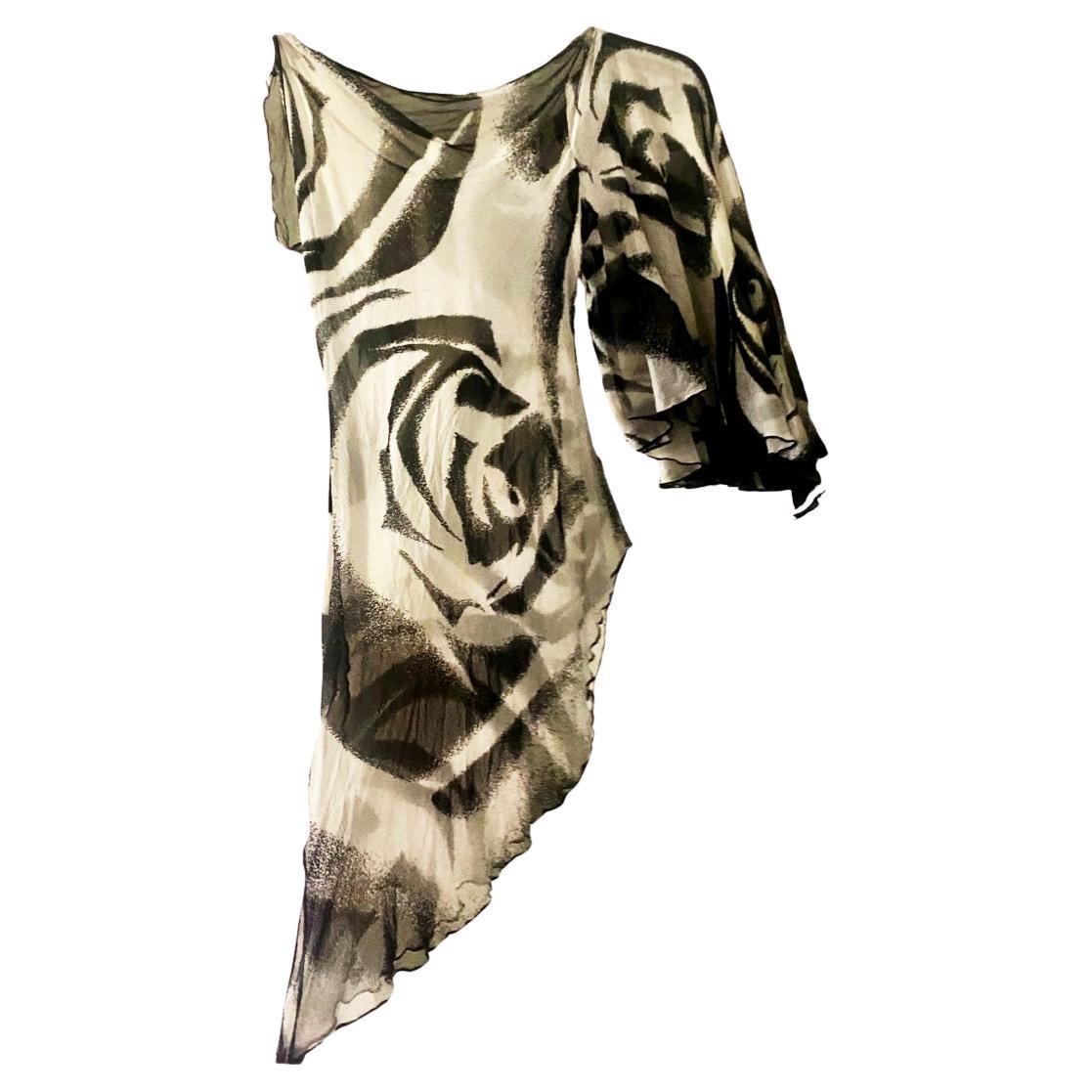 2000s Diane Von Furstenberg Black White Abstract Silk Blouse For Sale
