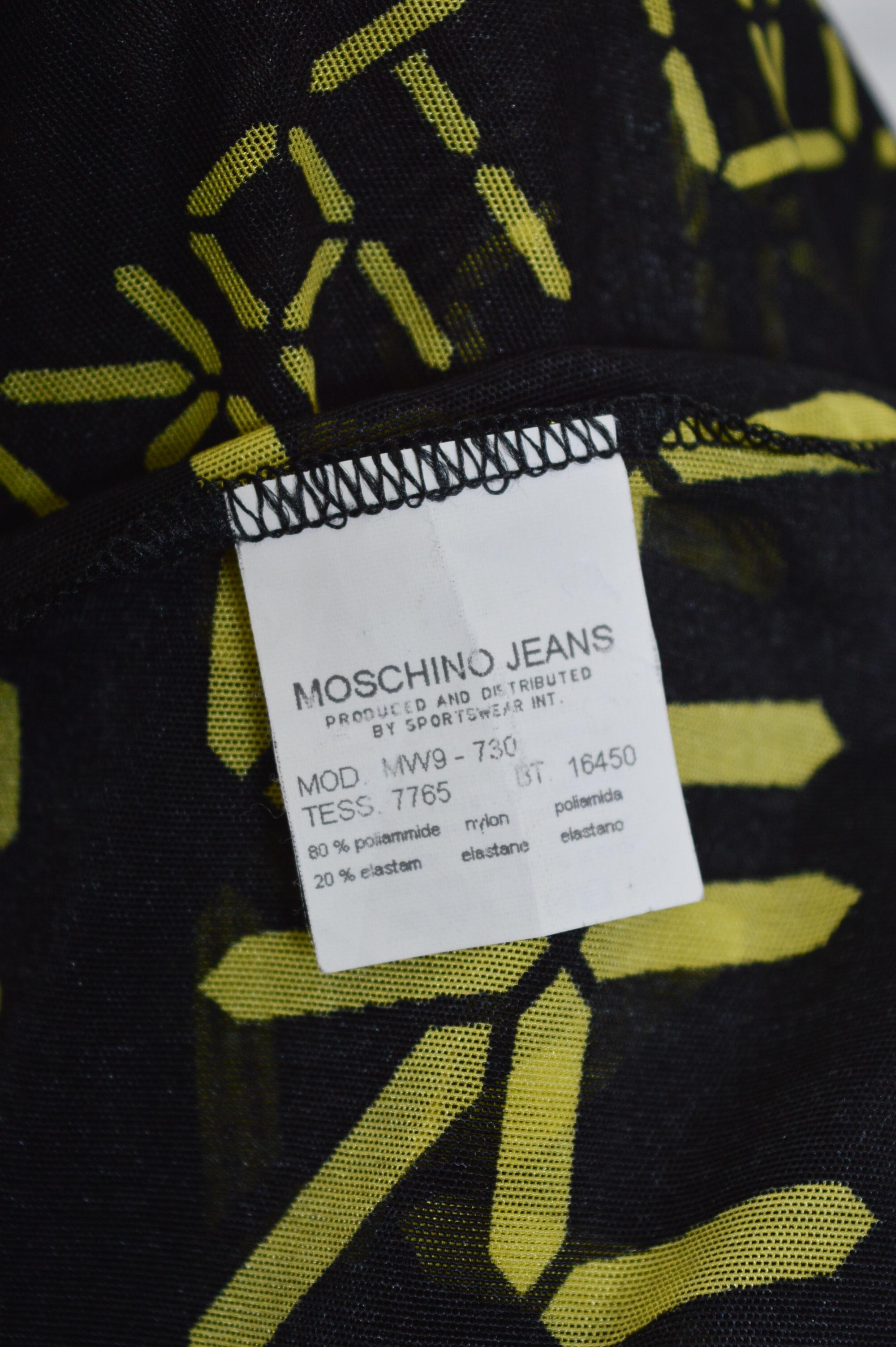 2000's Motif numérique Moschino T-shirt en micro-maille transparente noir et vert fluo en vente 4