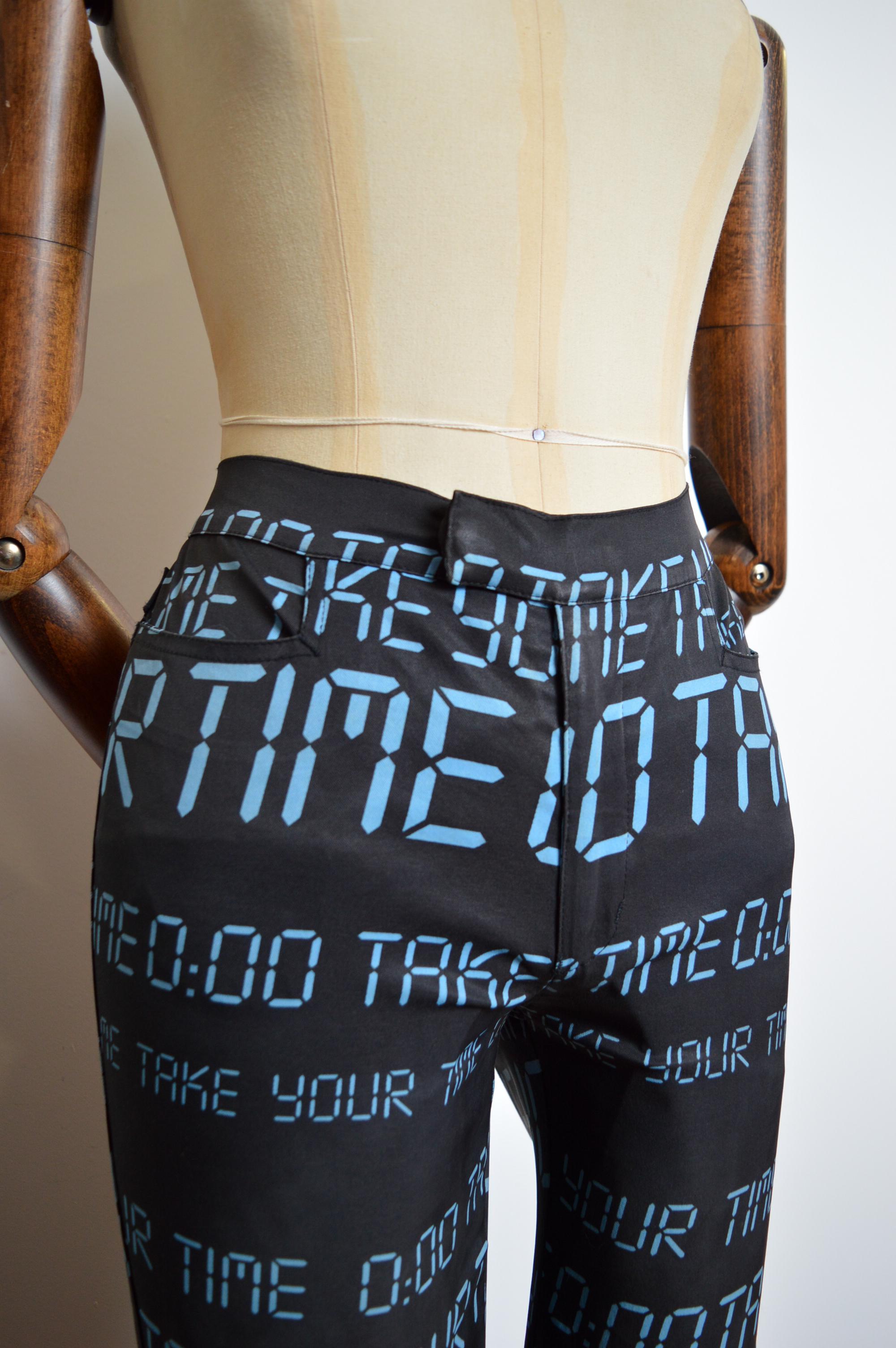2000s Digital pattern Moschino stretchy Nylon Black Blue ankle grazer Pants For Sale 3