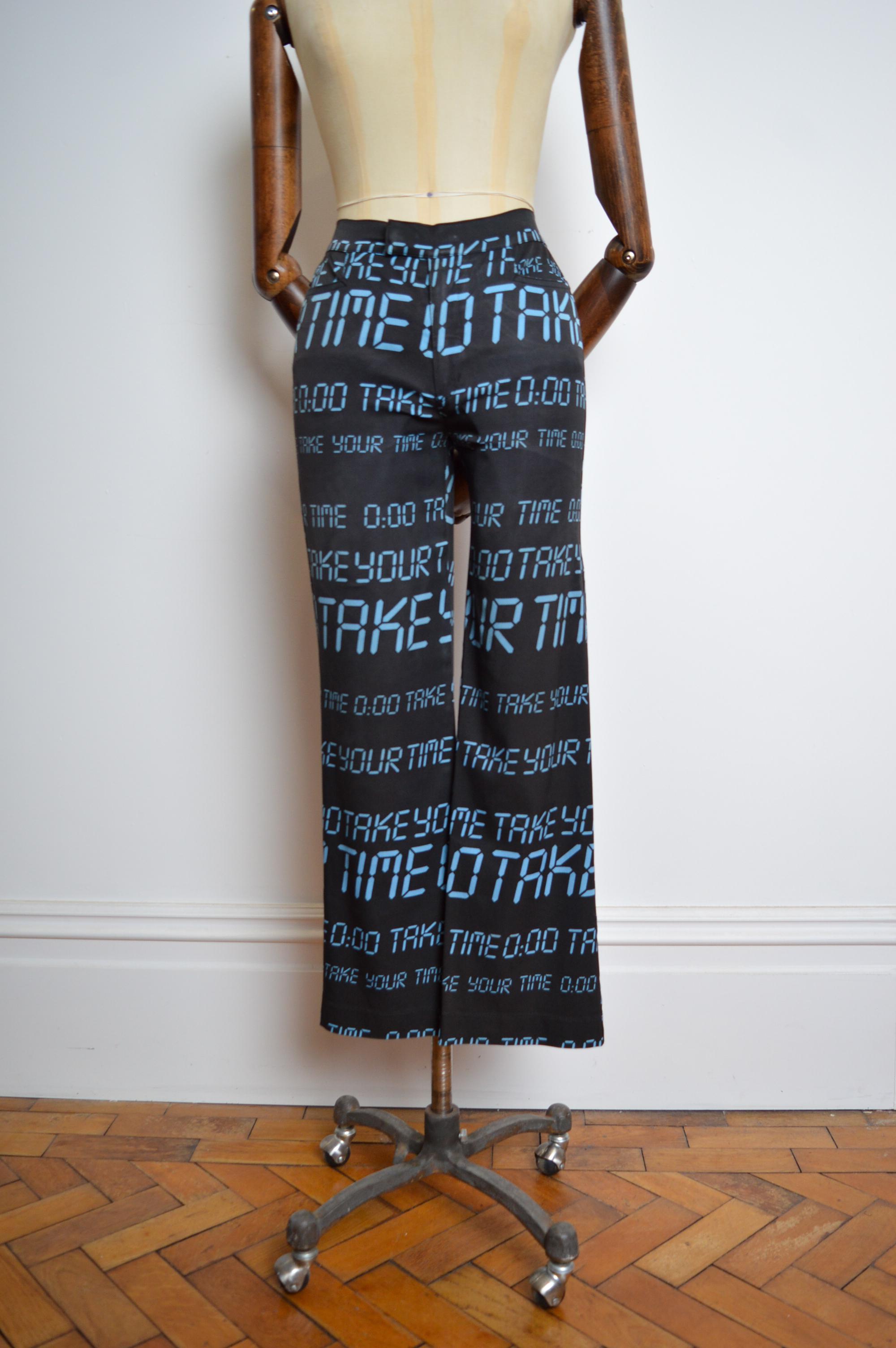 2000s Digital pattern Moschino stretchy Nylon Black Blue ankle grazer Pants For Sale 4