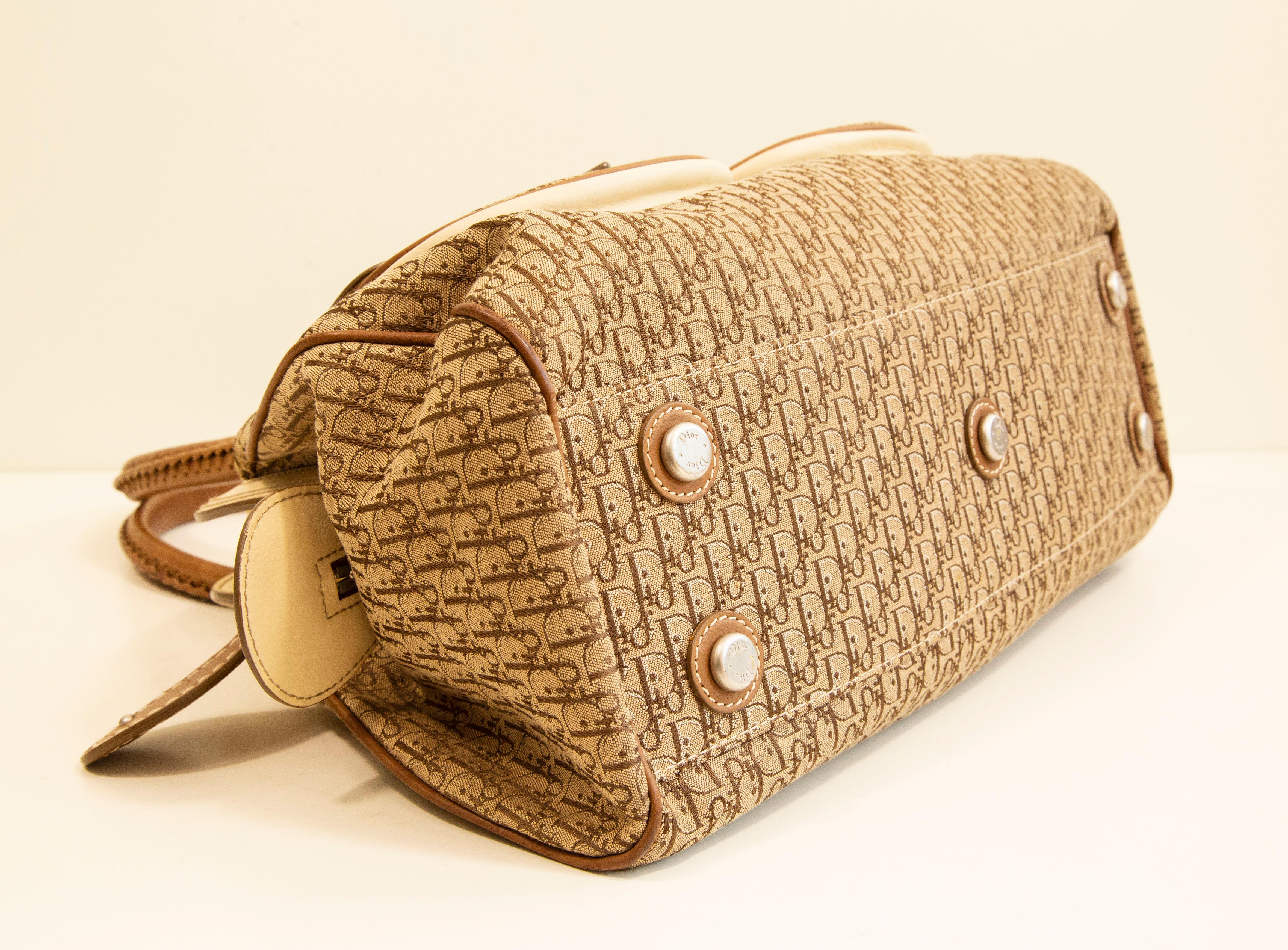 2000s Dior Diorissimo Cloth Beige Canvas and Leather Detective Frame Satchel Bag For Sale 12