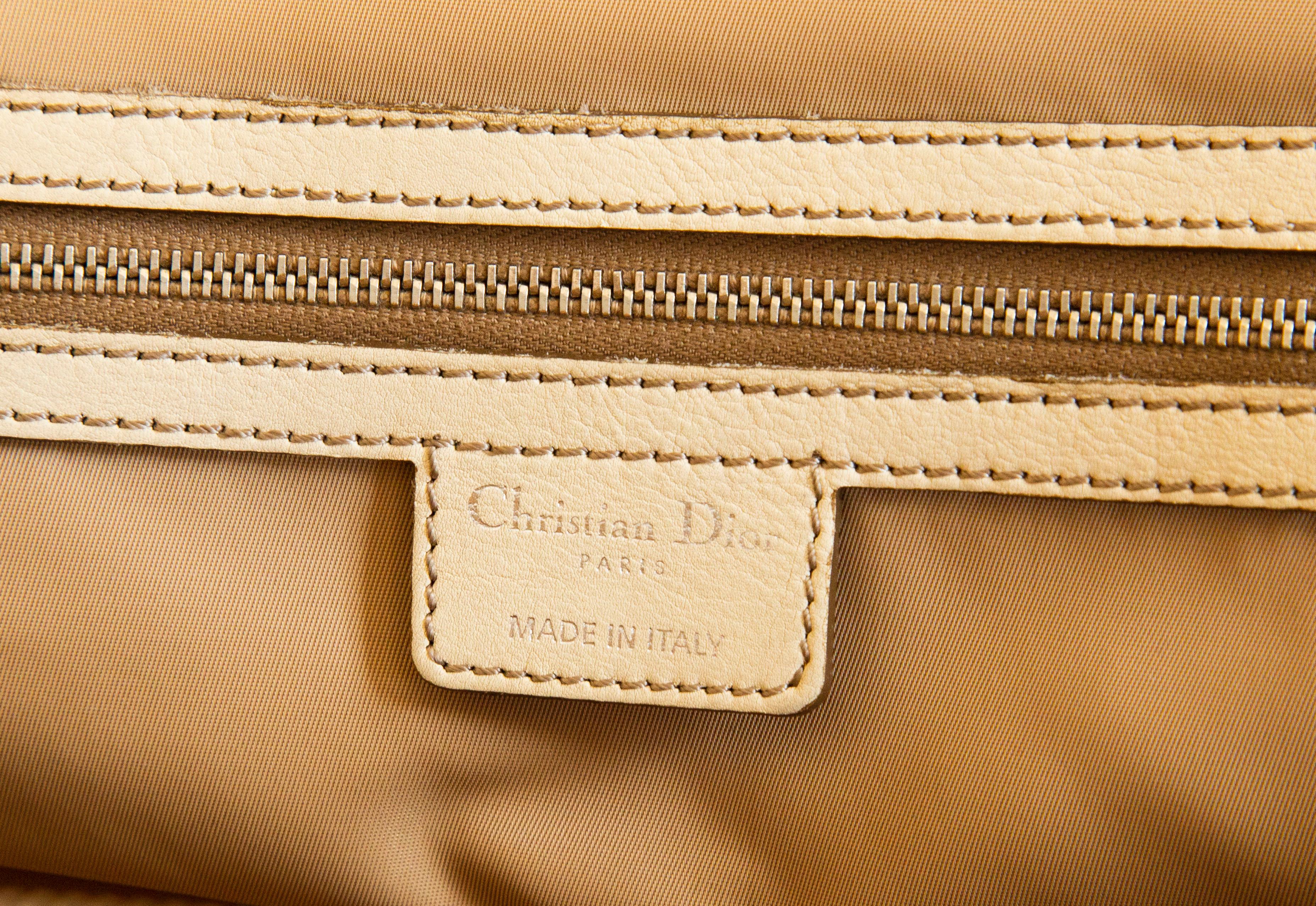 2000s Dior Diorissimo Cloth Beige Canvas and Leather Detective Frame Satchel Bag For Sale 15