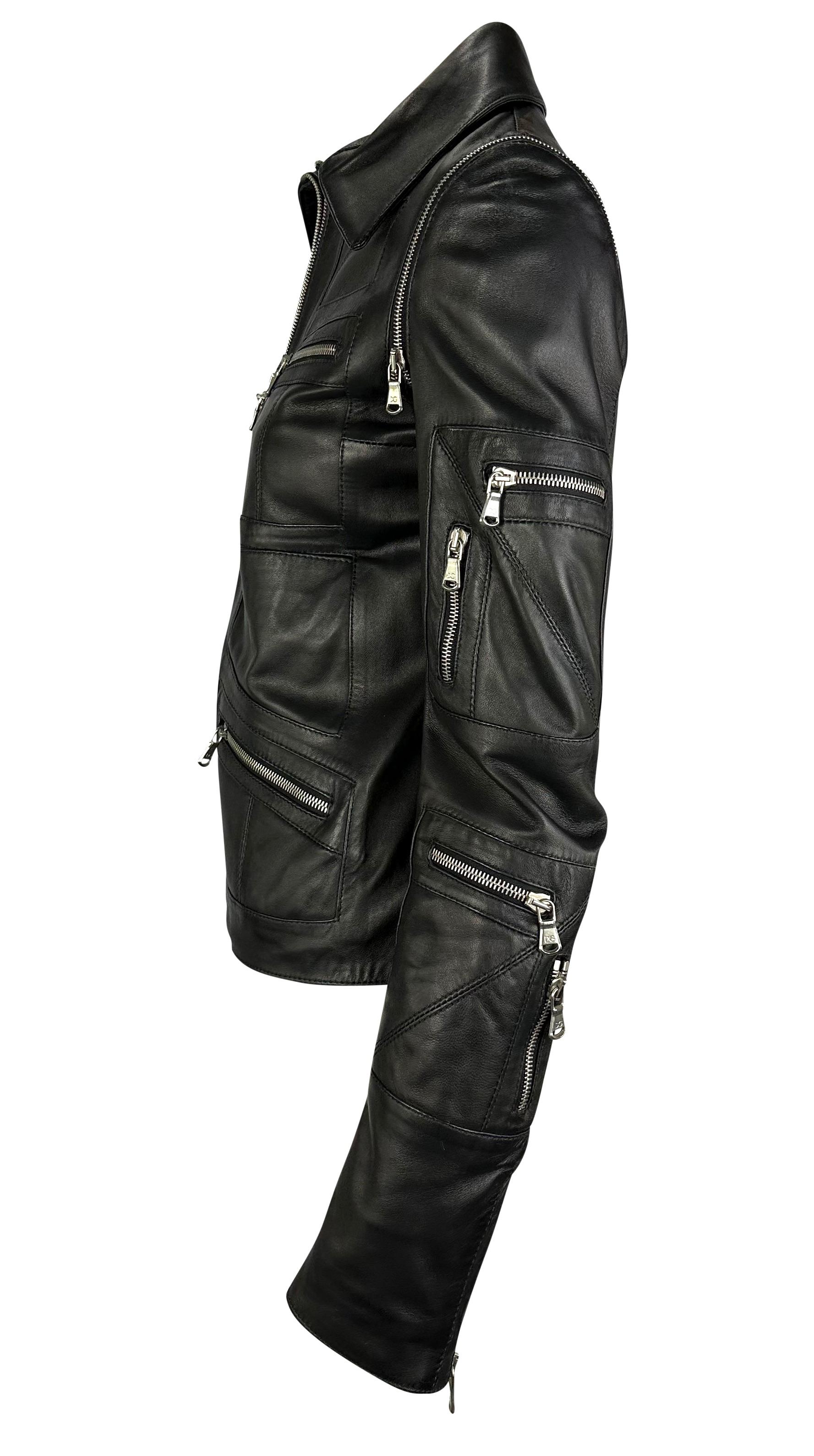 Noir 2000s Dolce & Gabbana Veste Moto en cuir noir avec fermeture éclair en vente