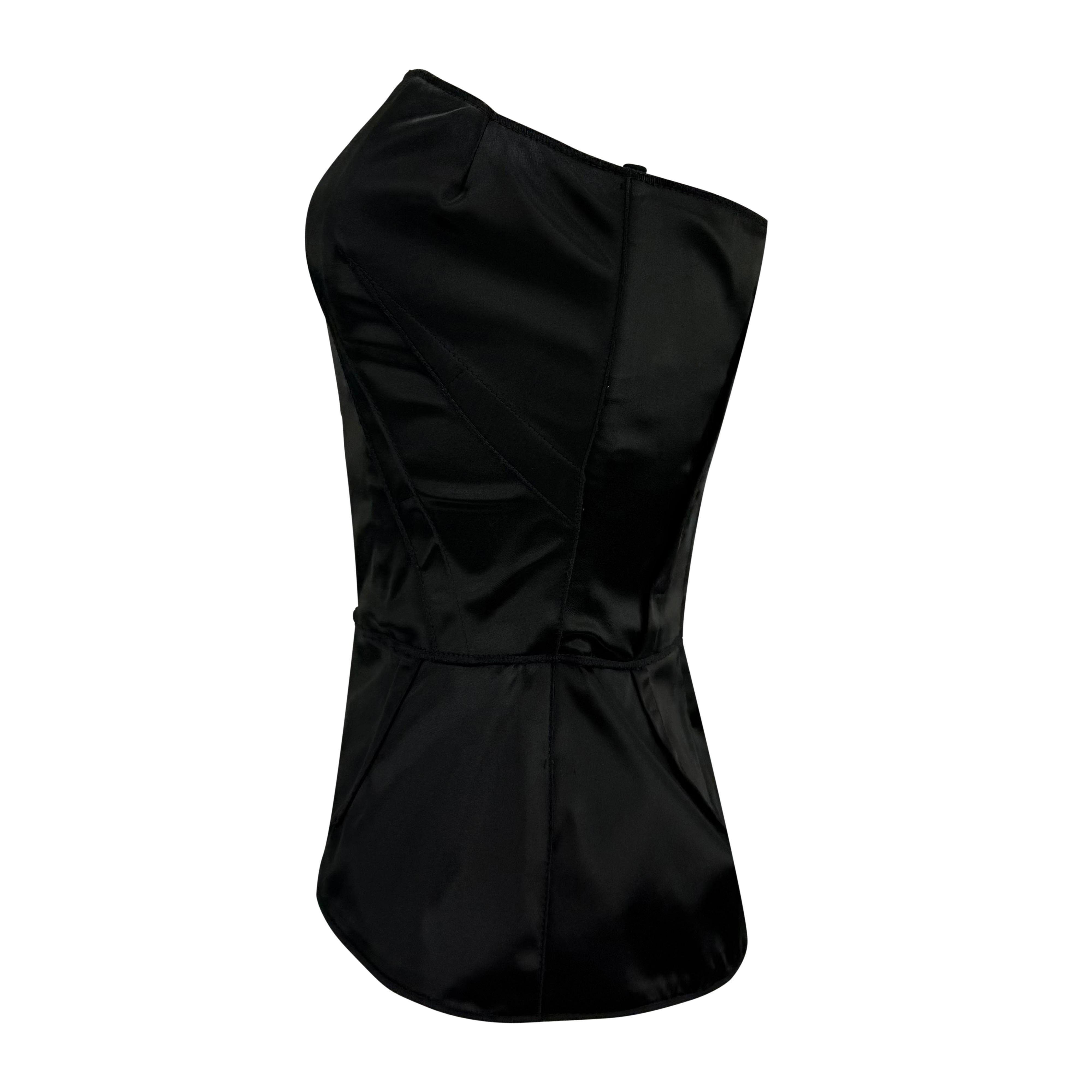 2000s Dolce & Gabbana Noir Satin Strapless Corset Boned Bustier Top Excellent état - En vente à West Hollywood, CA