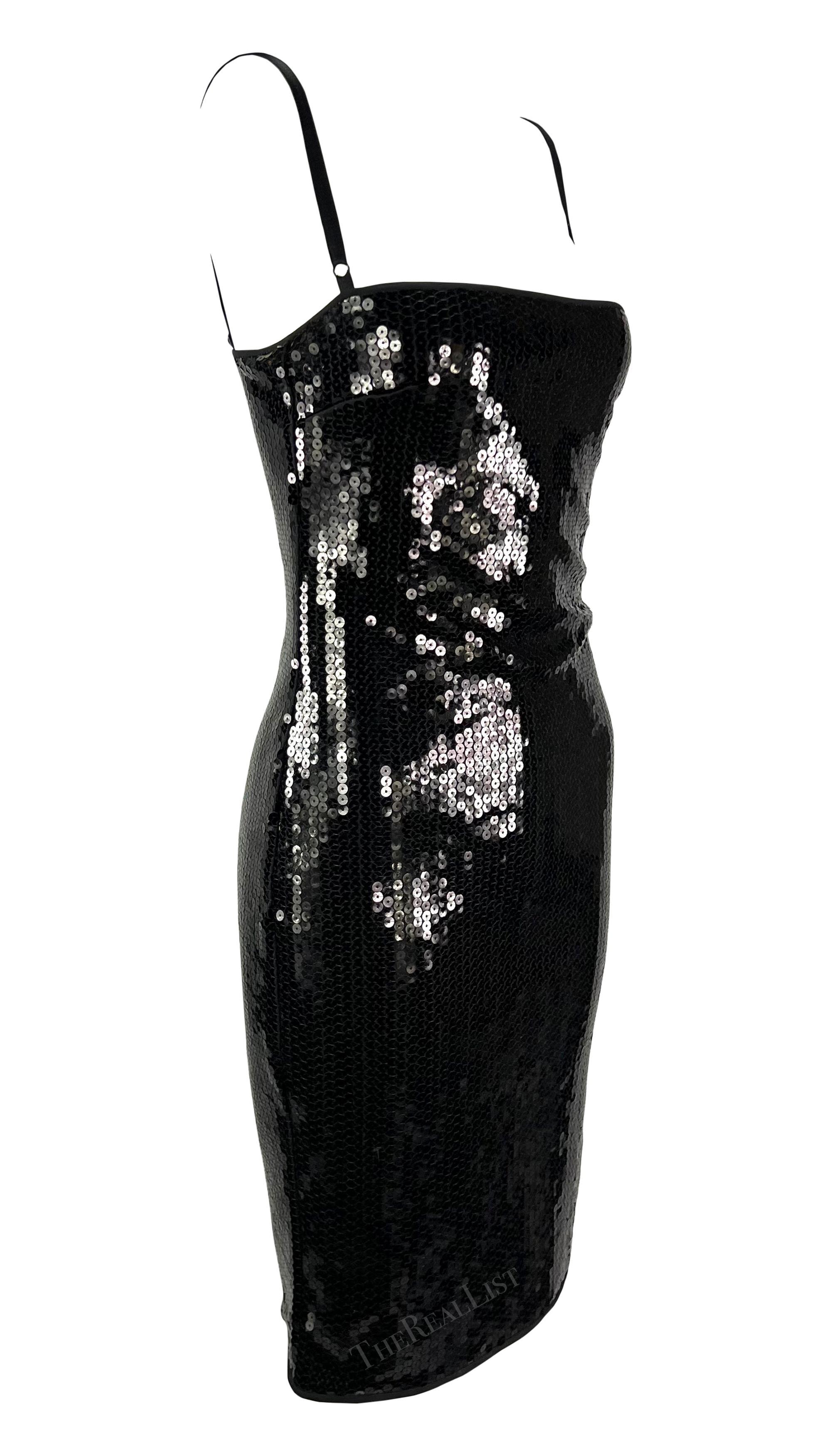 2000er Dolce & Gabbana Schwarzer Pailletten-BH-Träger Pin-Up Bodycon-Kleid mit Satinbesatz im Angebot 3