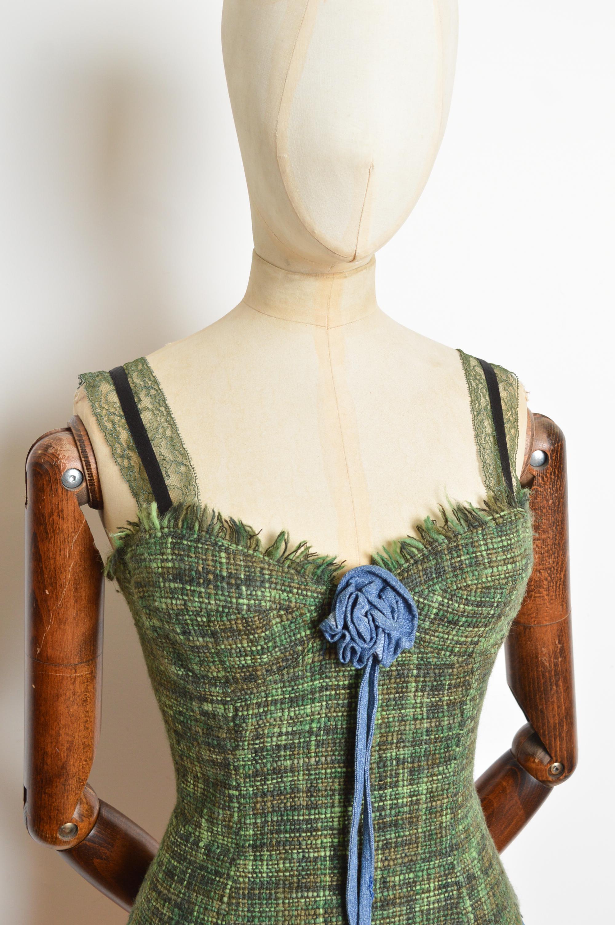Marrone Dolce & Gabbana anni 2000: bustier a corsetto in pizzo e tweed verde con corpetto in denim in vendita