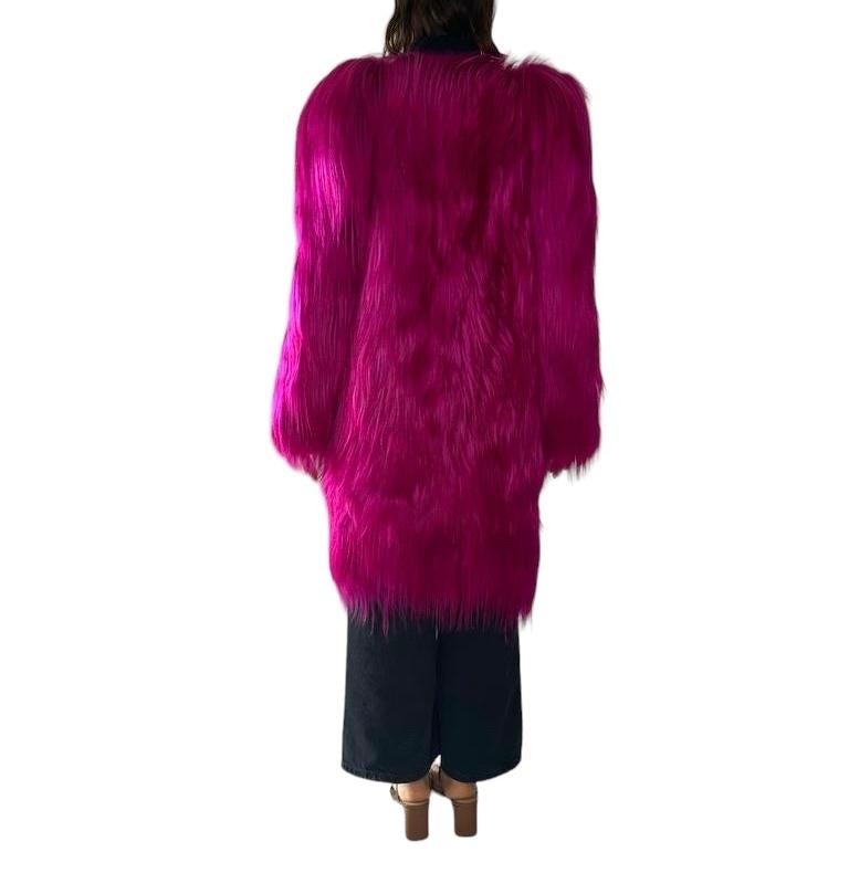 2000S Dolce & Gabbana Hot Pink Fur Yak 2009 Amest Coat For Sale 1