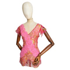 2000er Dolce & Gabbana Psychedelische Rosa Seidenspitze Schwebende Durchsichtige Bluse - Tunika Top