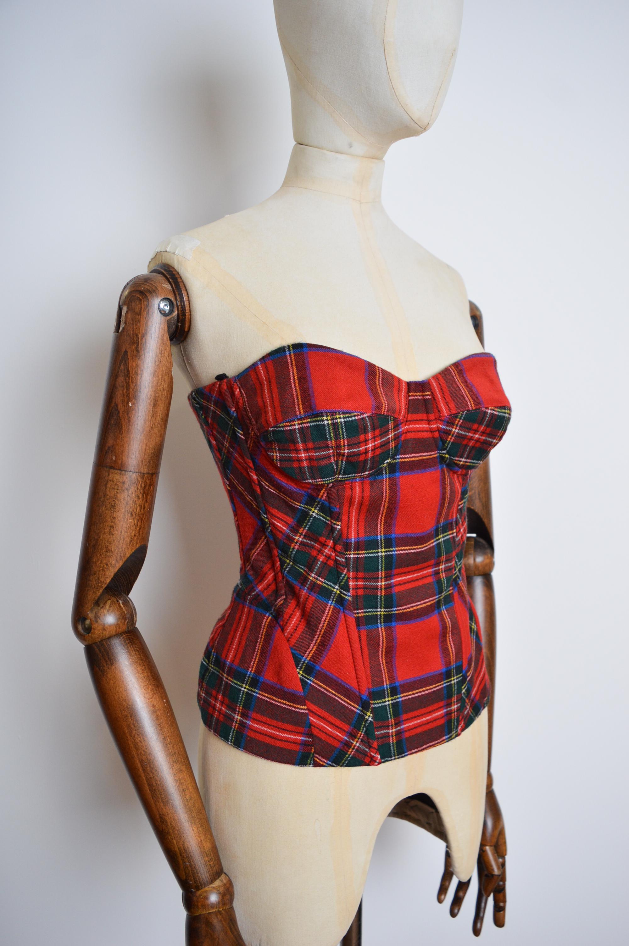 2000's Dolce & Gabbana Red Tartan Y2k Punk Style Corset - Bustier Top 5
