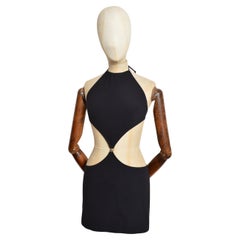 2000's Donatella Versace Mini Vestido con cuello halter recortado con diseño de llave griega negra